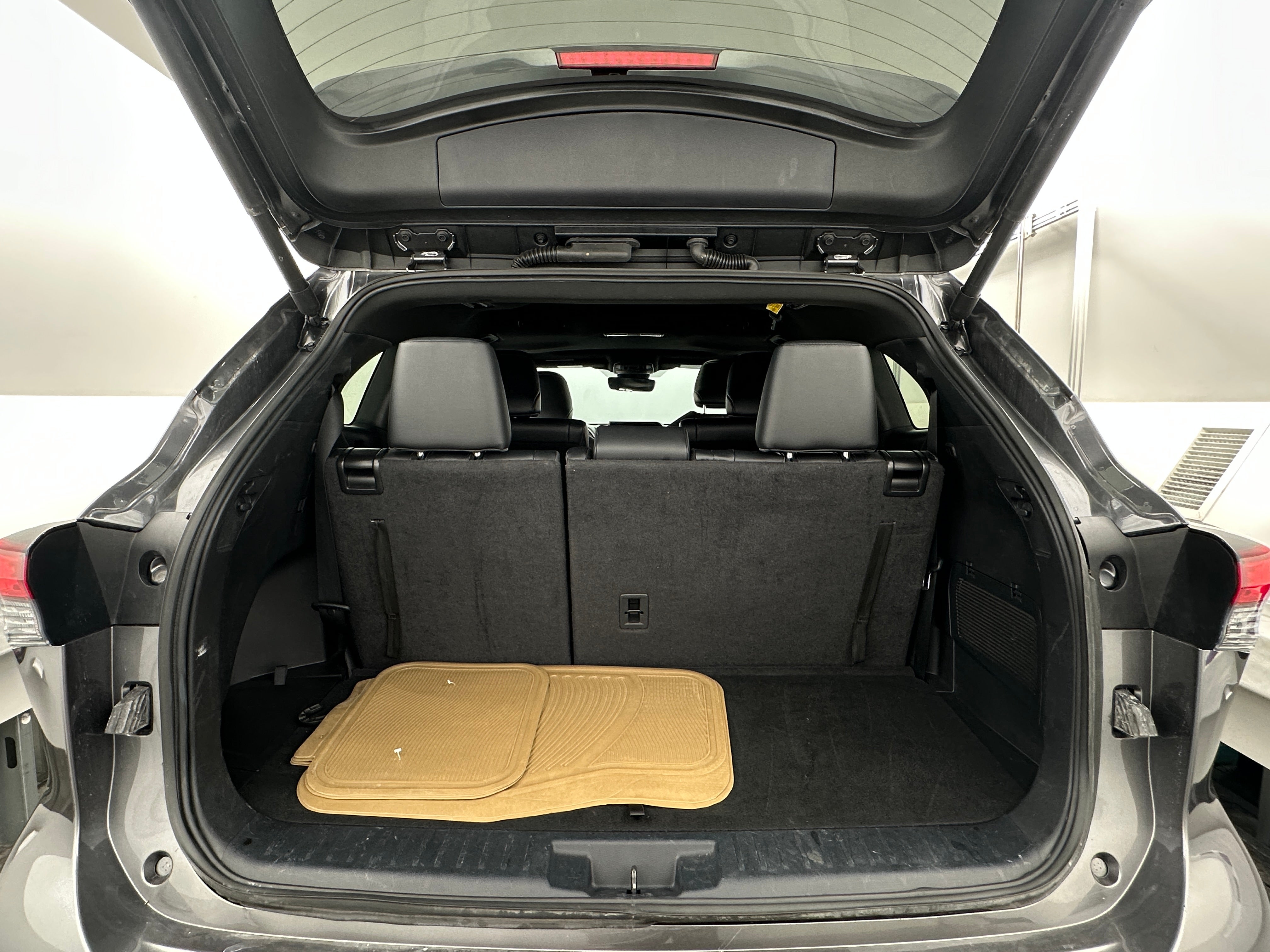 2024 Toyota Highlander XSE 7
