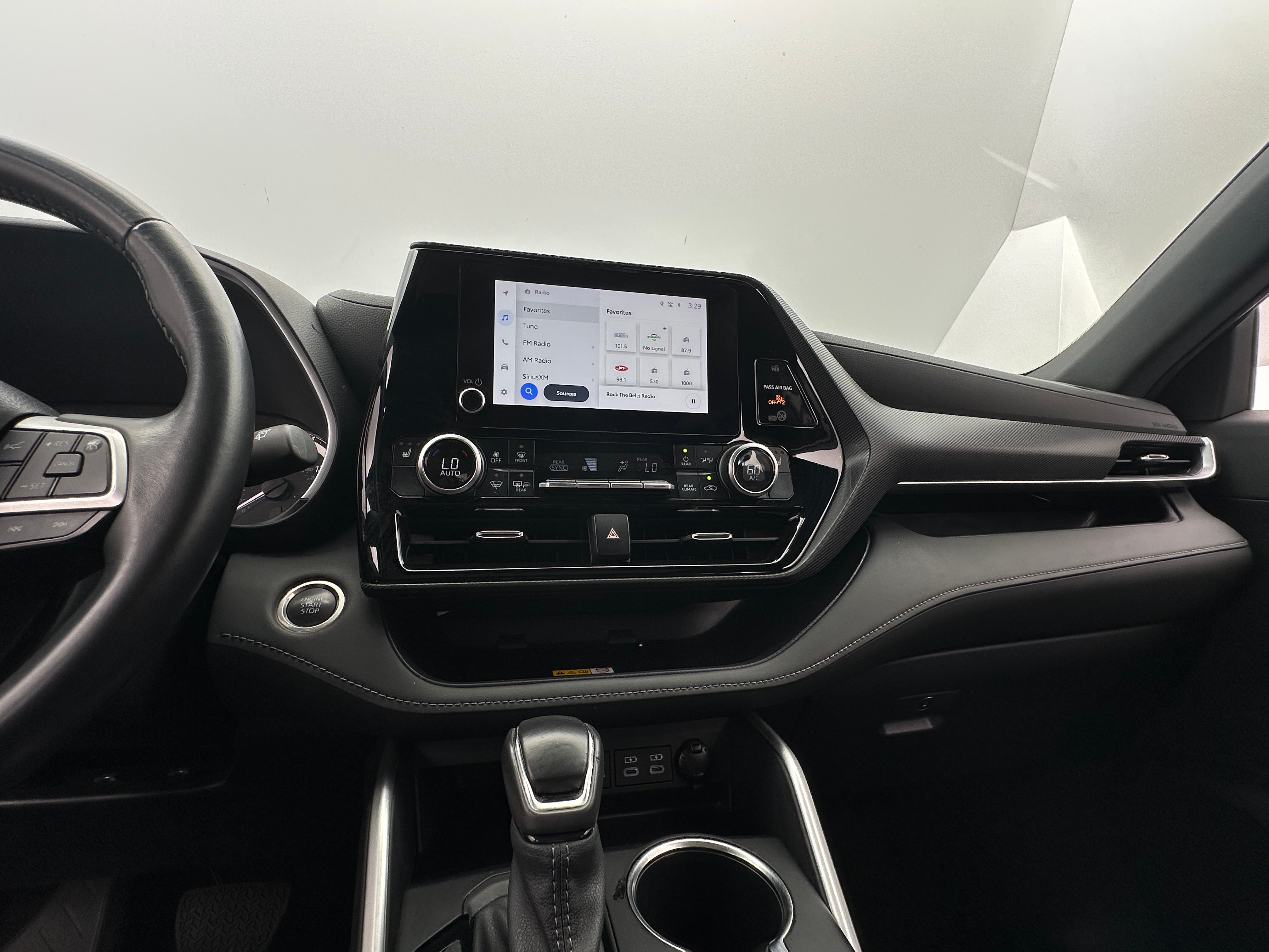 2024 Toyota Highlander XSE 4