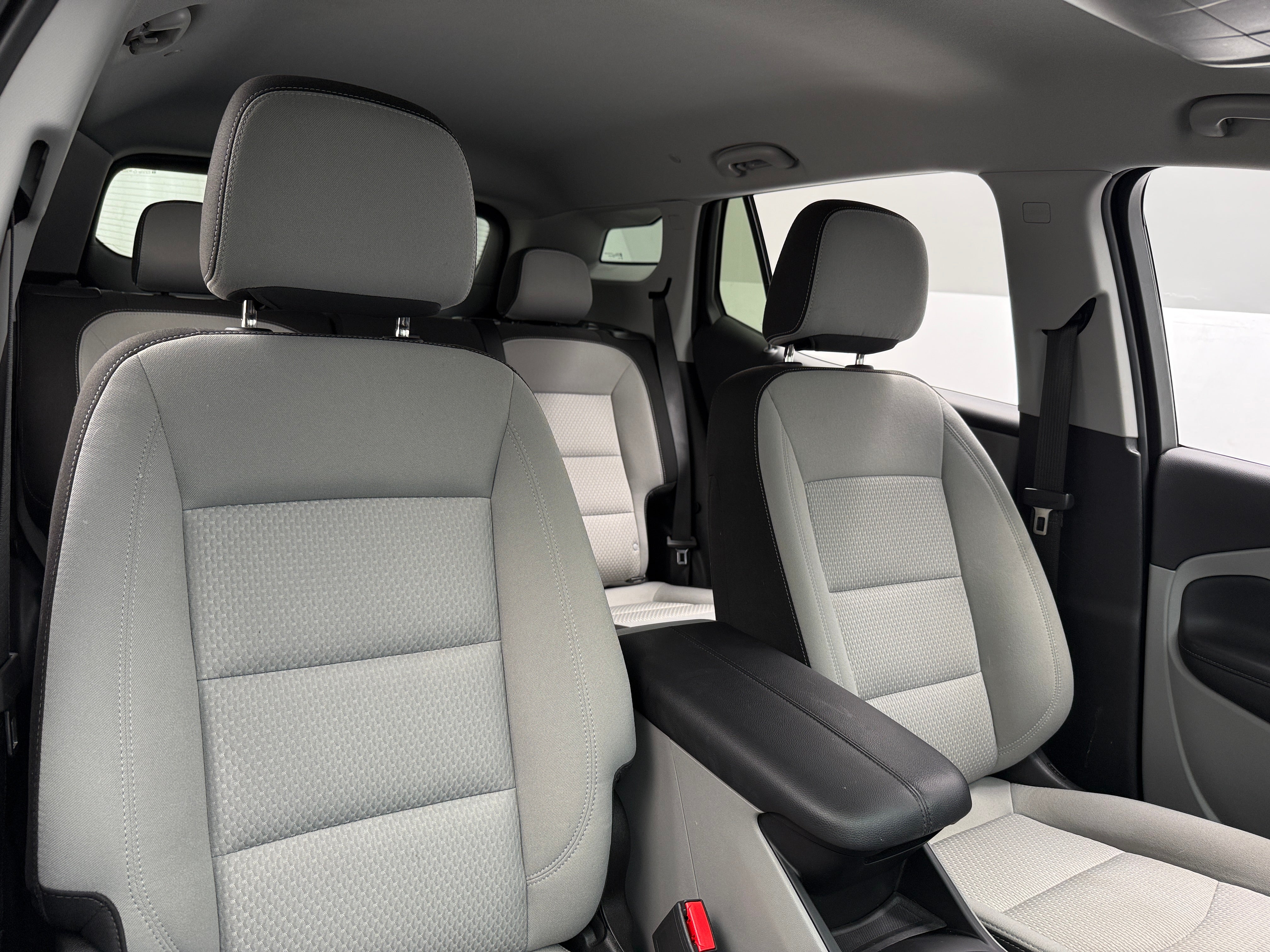 2023 GMC Terrain SLE 2