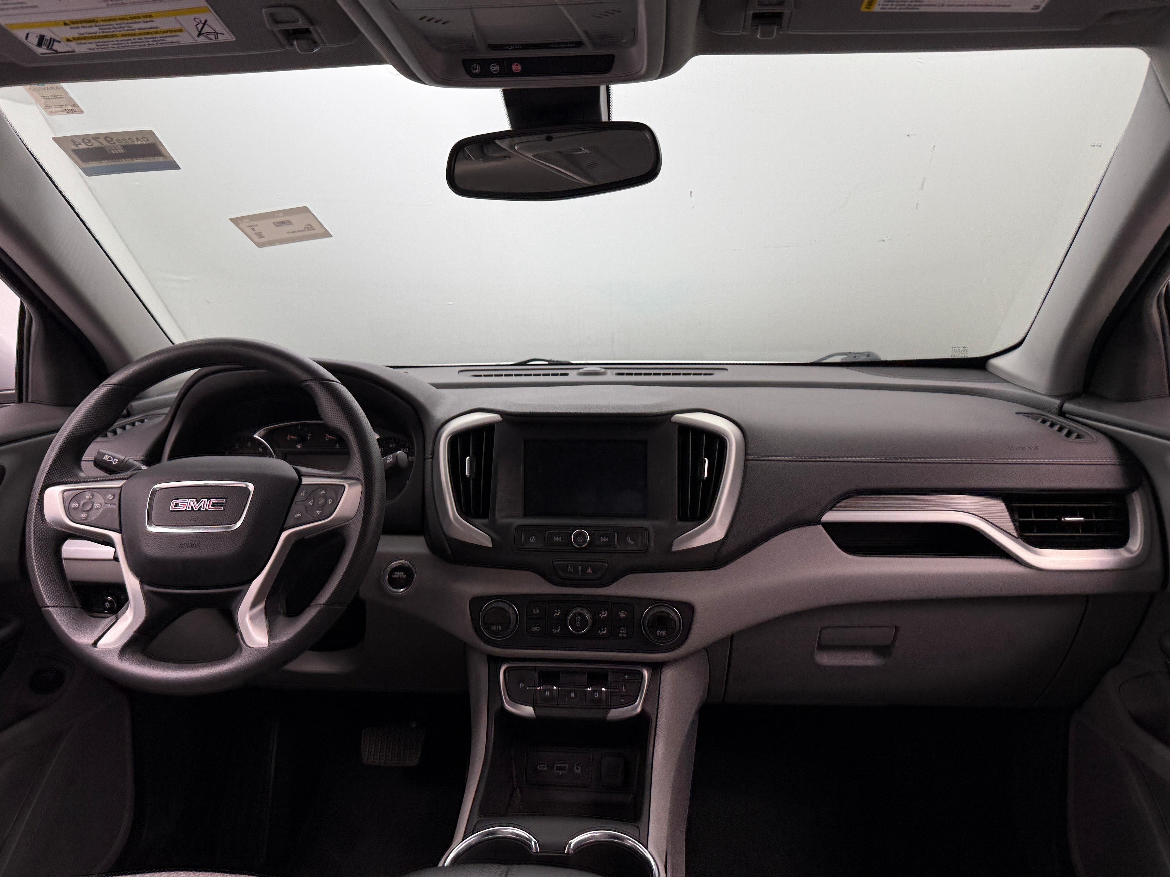 2023 GMC Terrain SLE 3