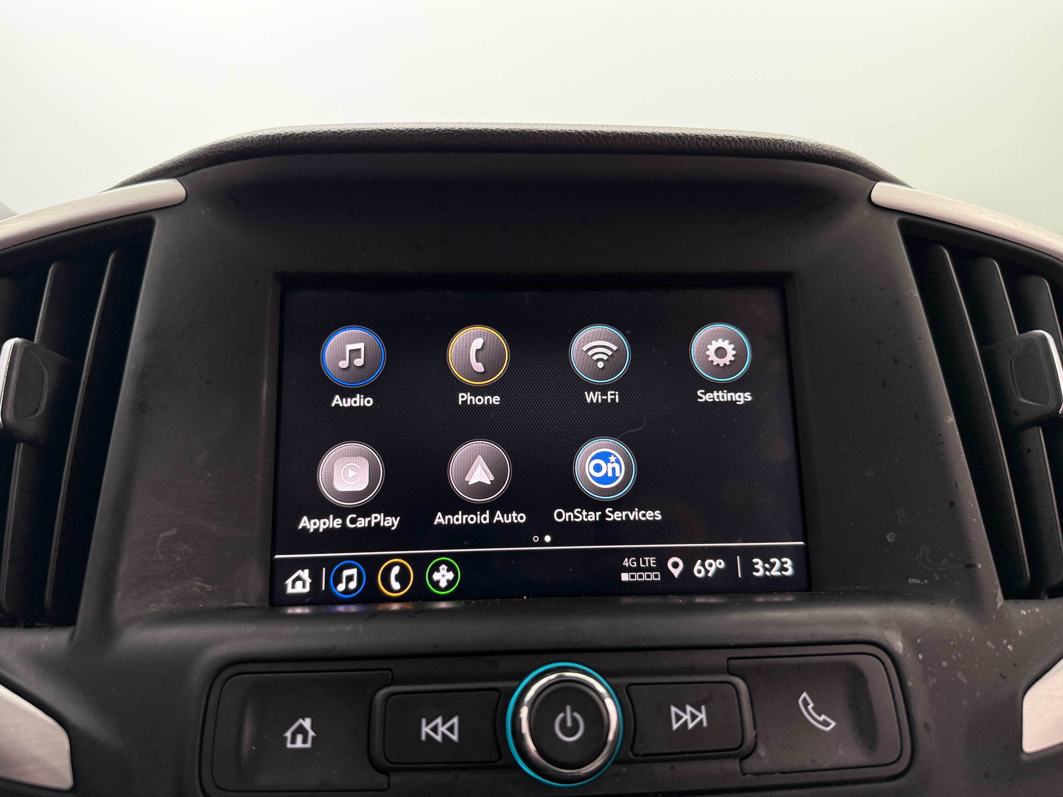 2023 GMC Terrain SLE 4