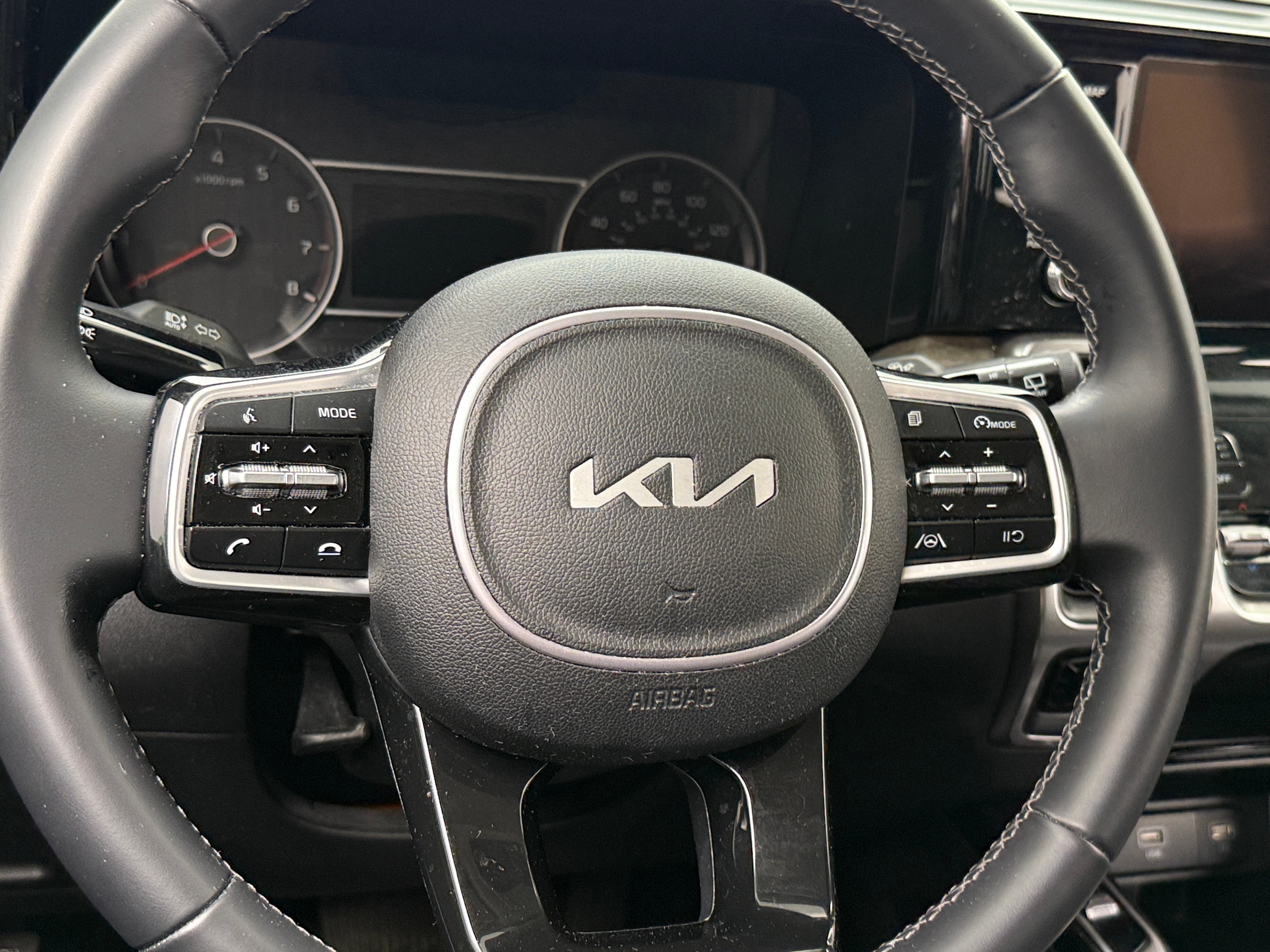 2022 Kia Sorento X-Line S 4