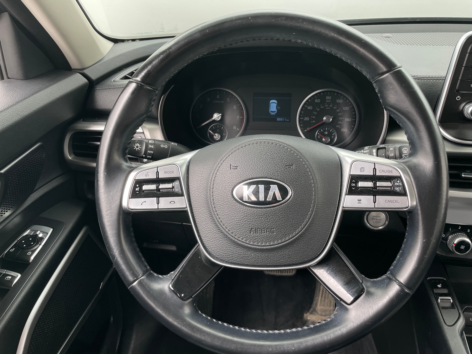 Thumbnail: 2020 Kia Telluride - 4