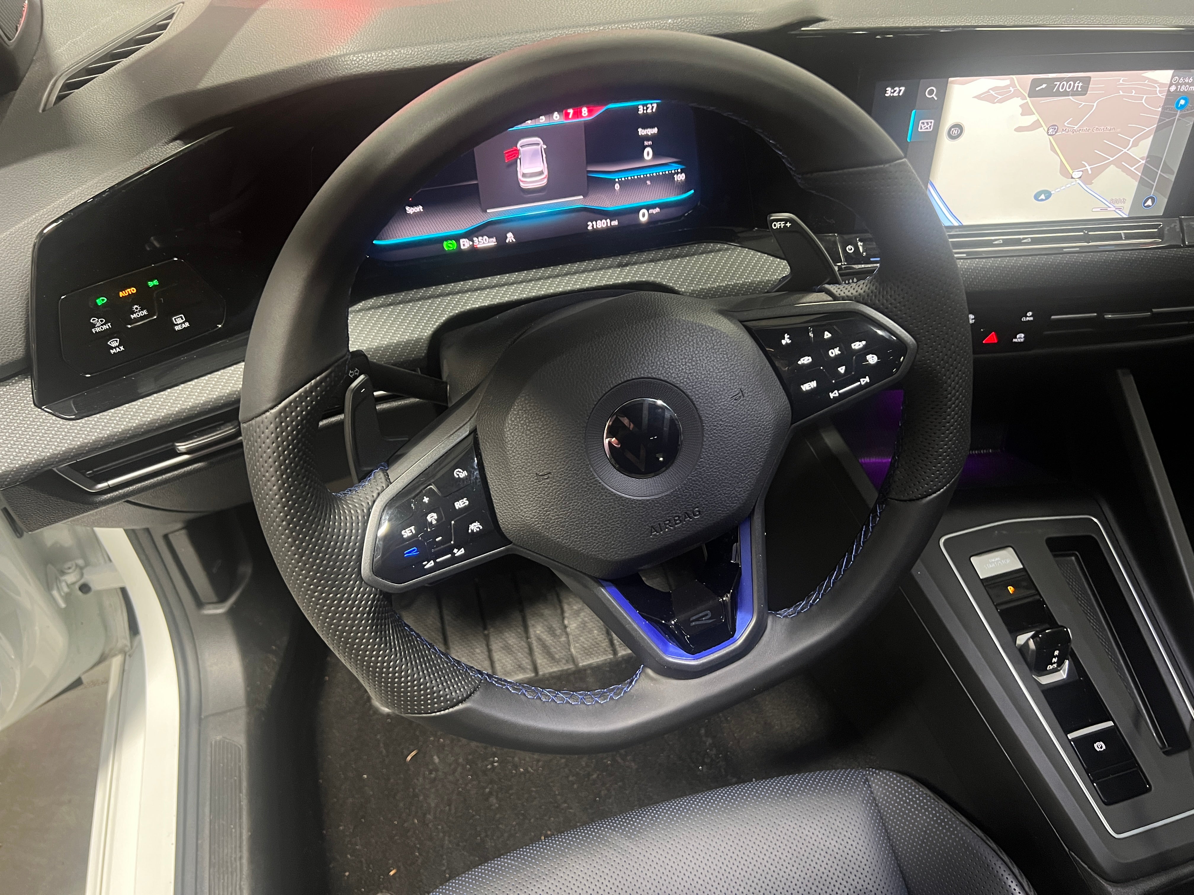 2022 Volkswagen Golf R 4