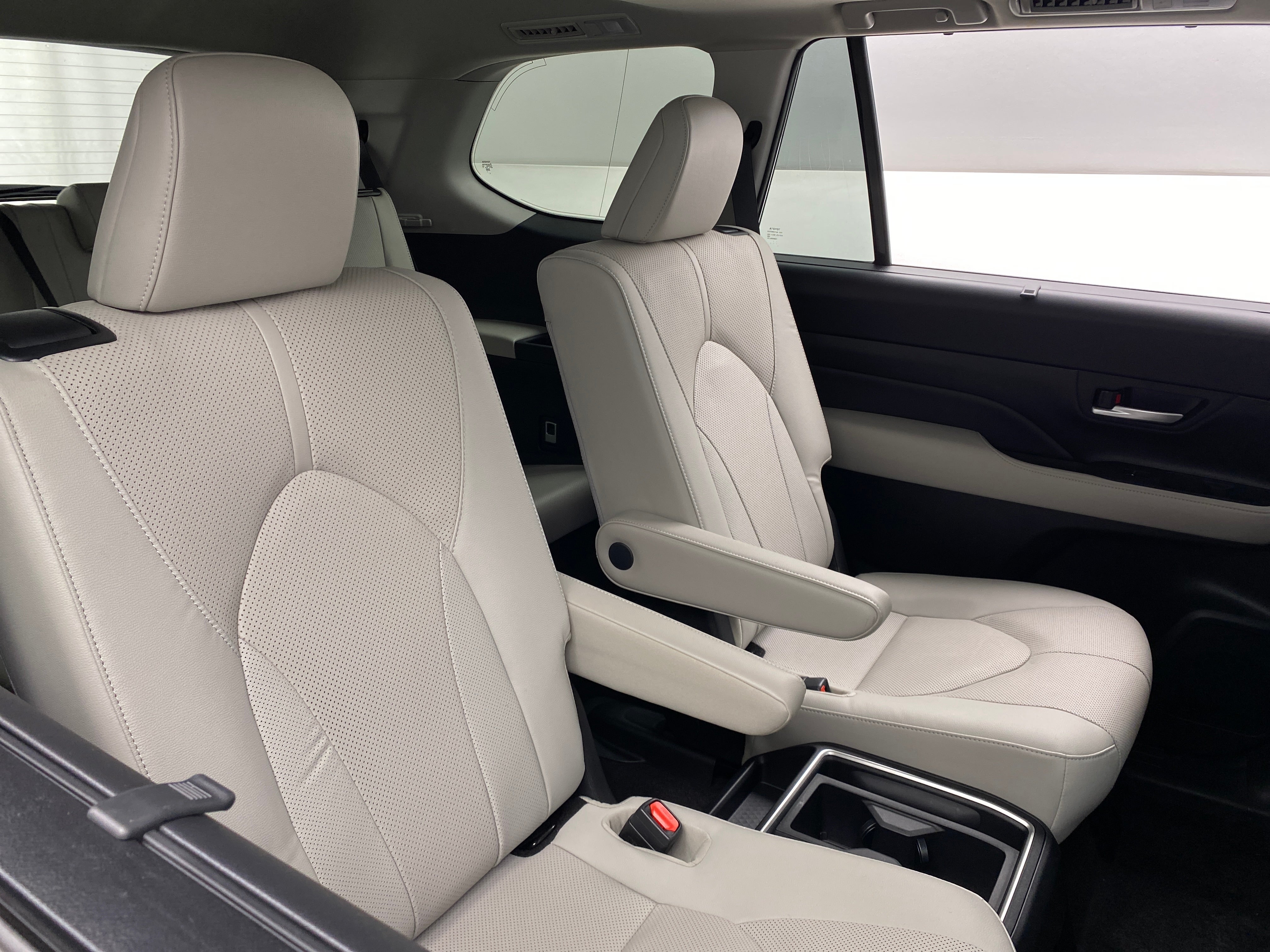 2024 Toyota Grand Highlander Limited 5
