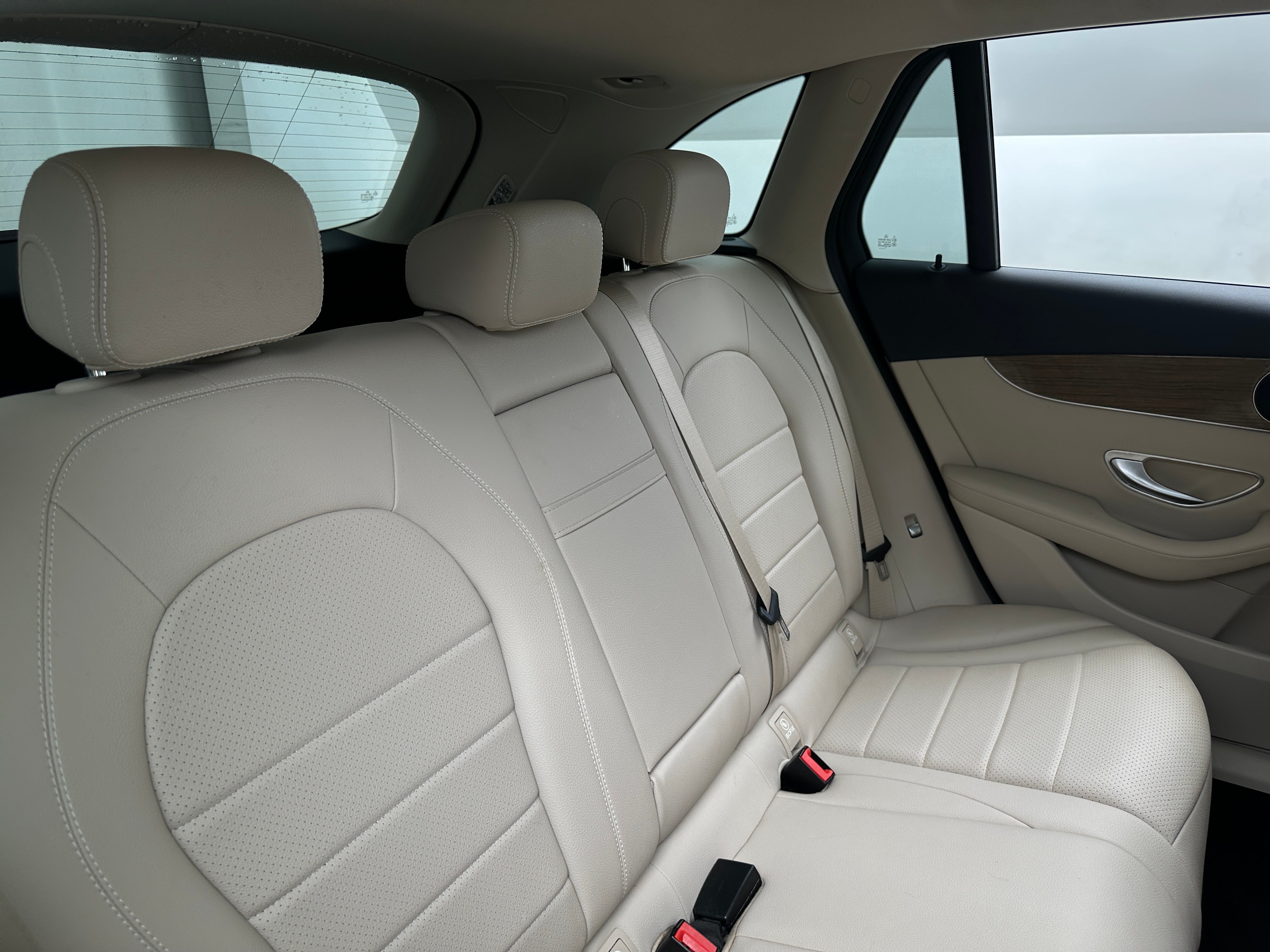 2018 Mercedes-Benz GLC 300 5