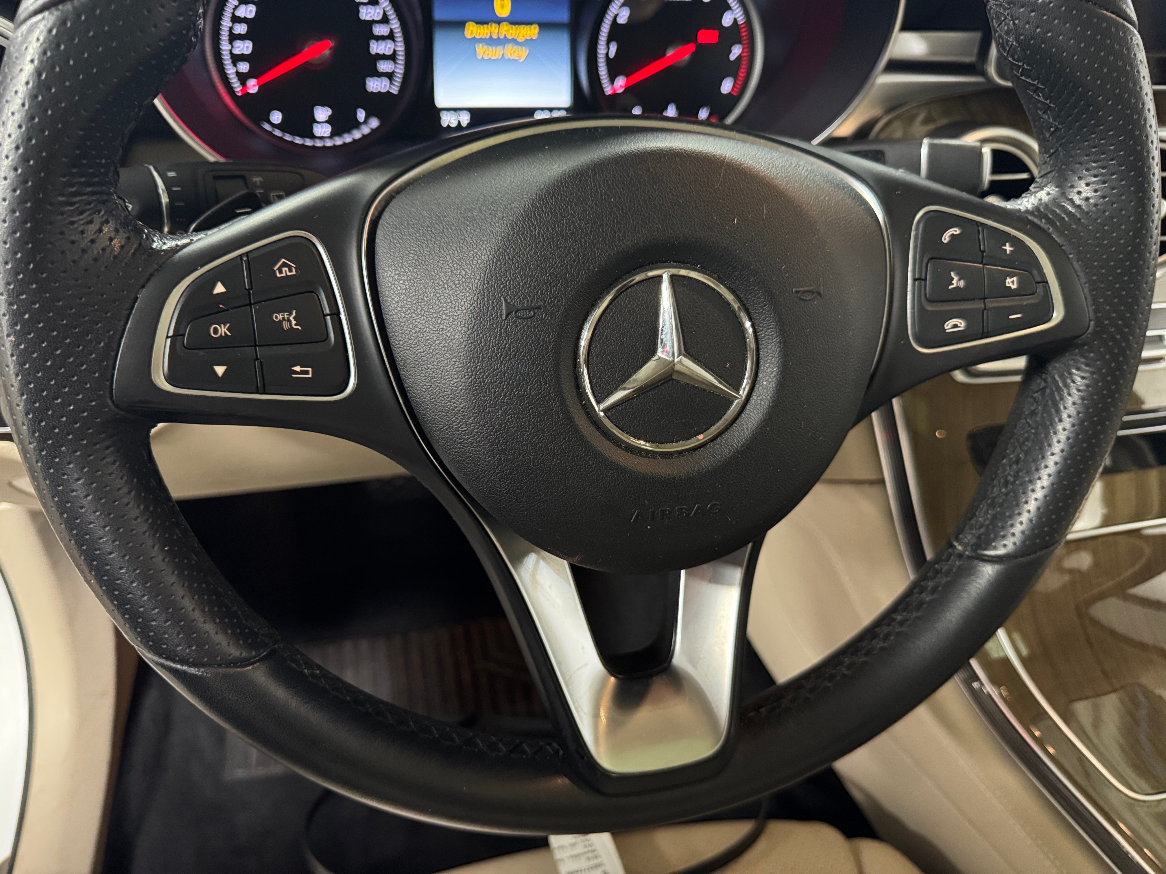2018 Mercedes-Benz GLC 300 4