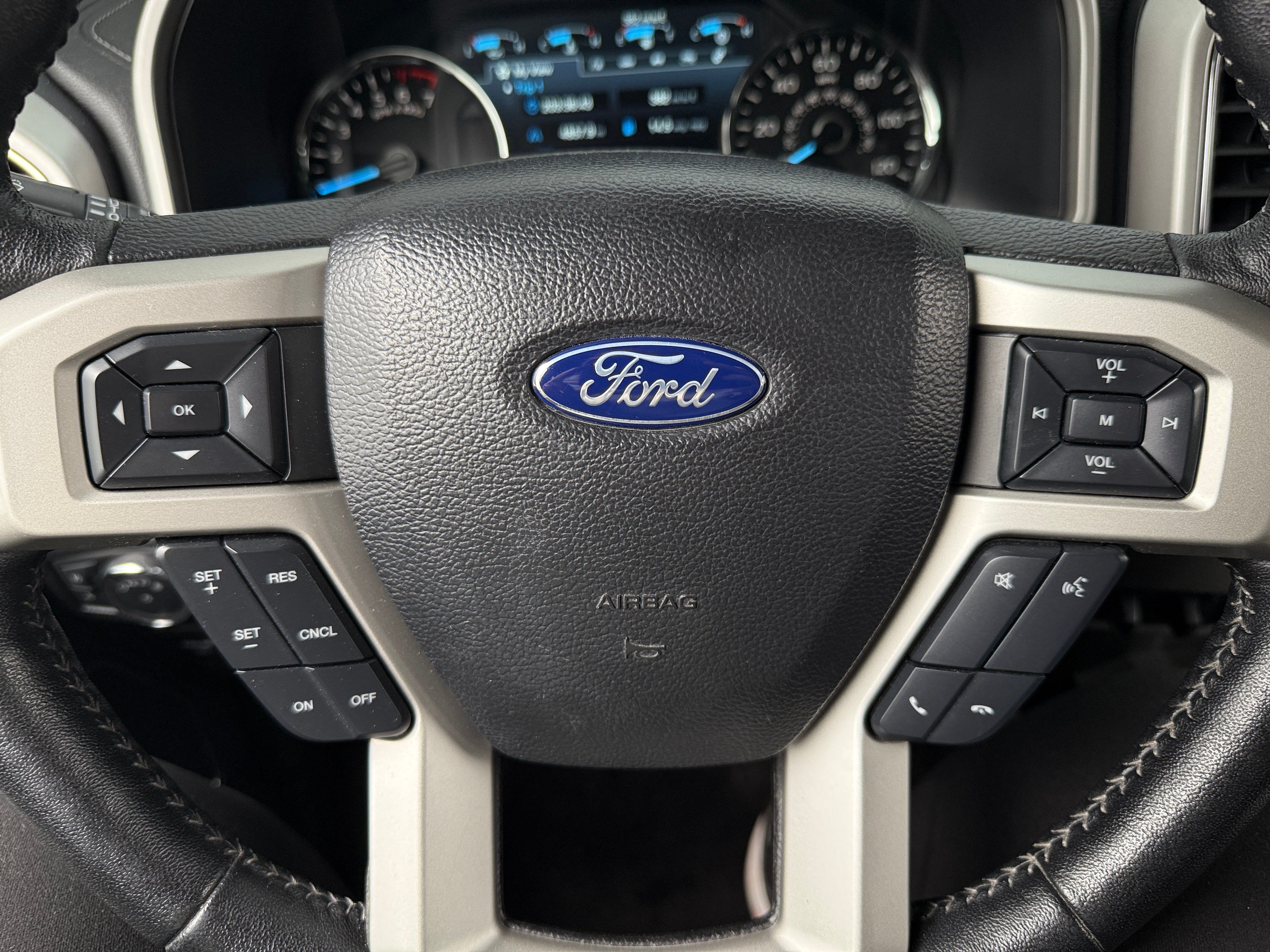 2019 Ford Econoline E-150 4