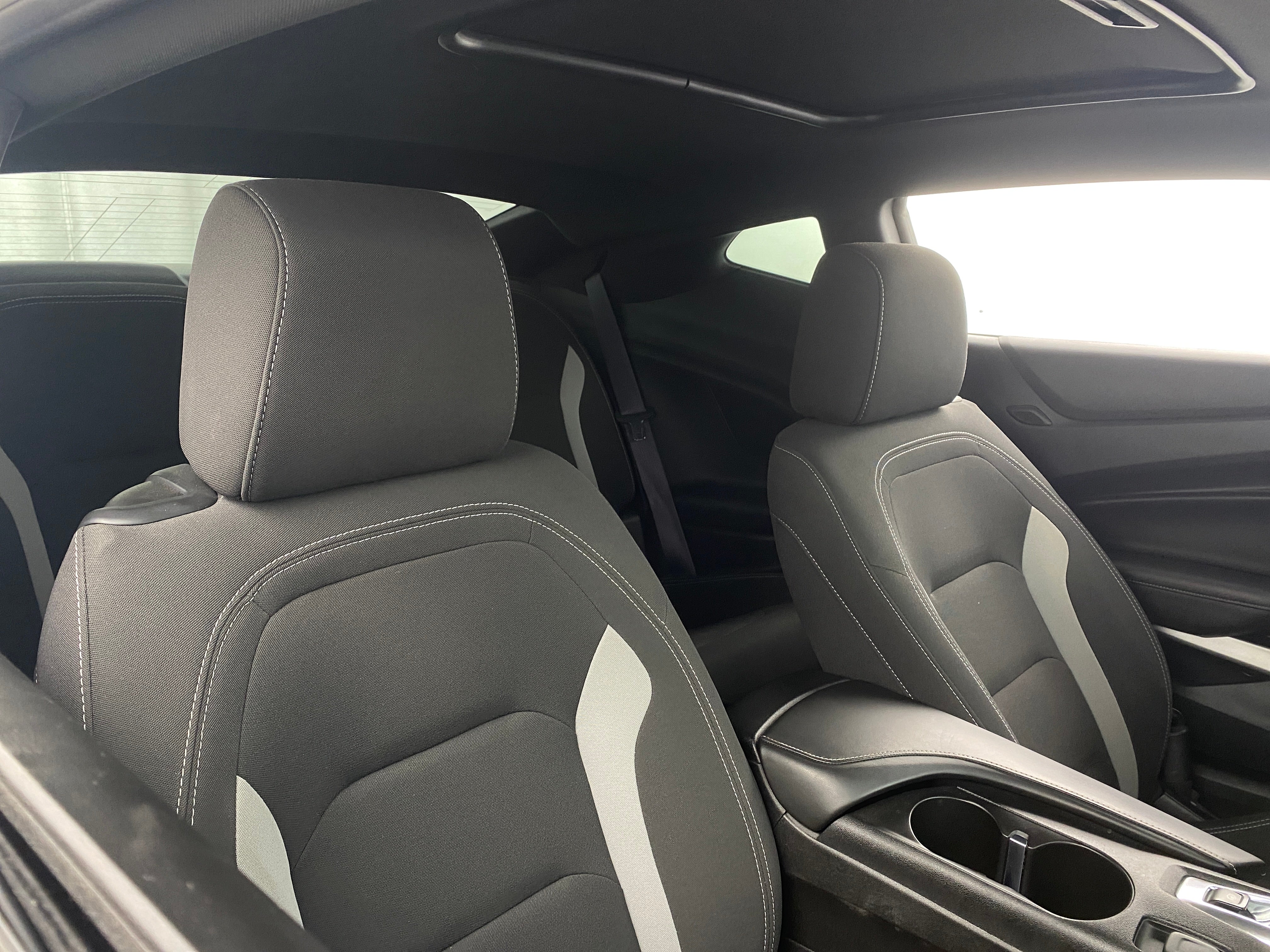2017 Chevrolet Camaro SS 2