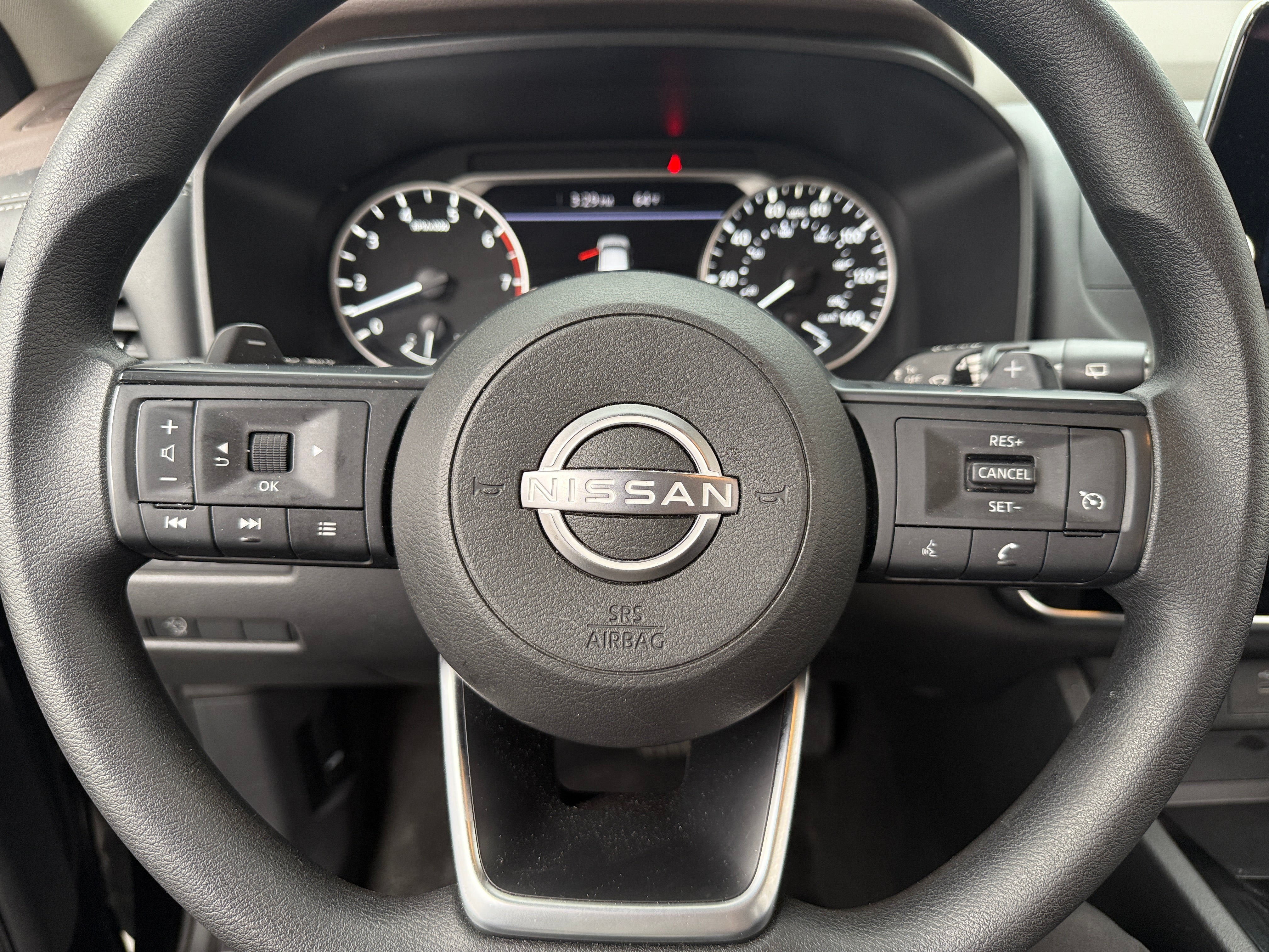2023 Nissan Rogue S 5
