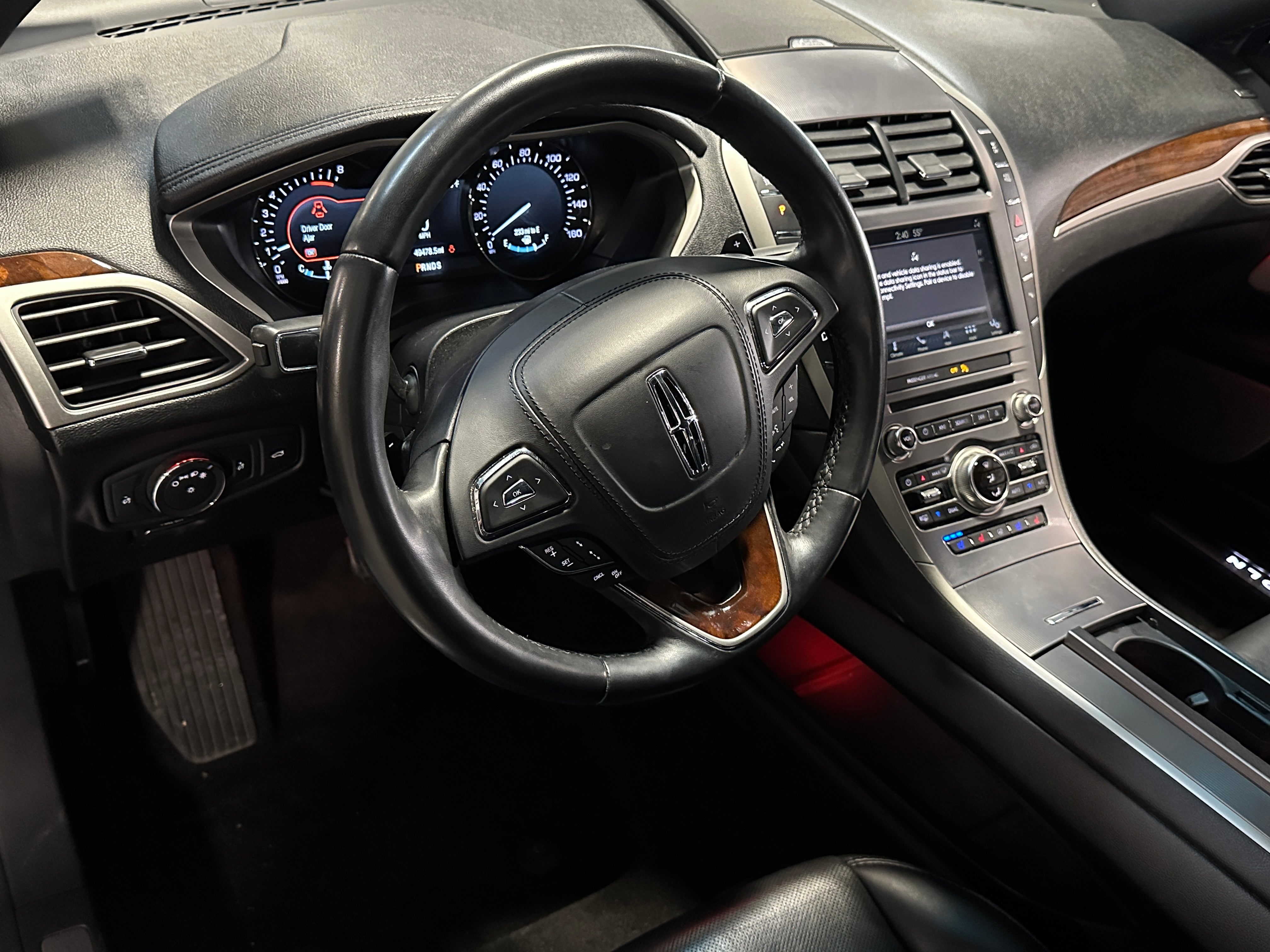 Thumbnail: 2019 Lincoln MKZ - 3