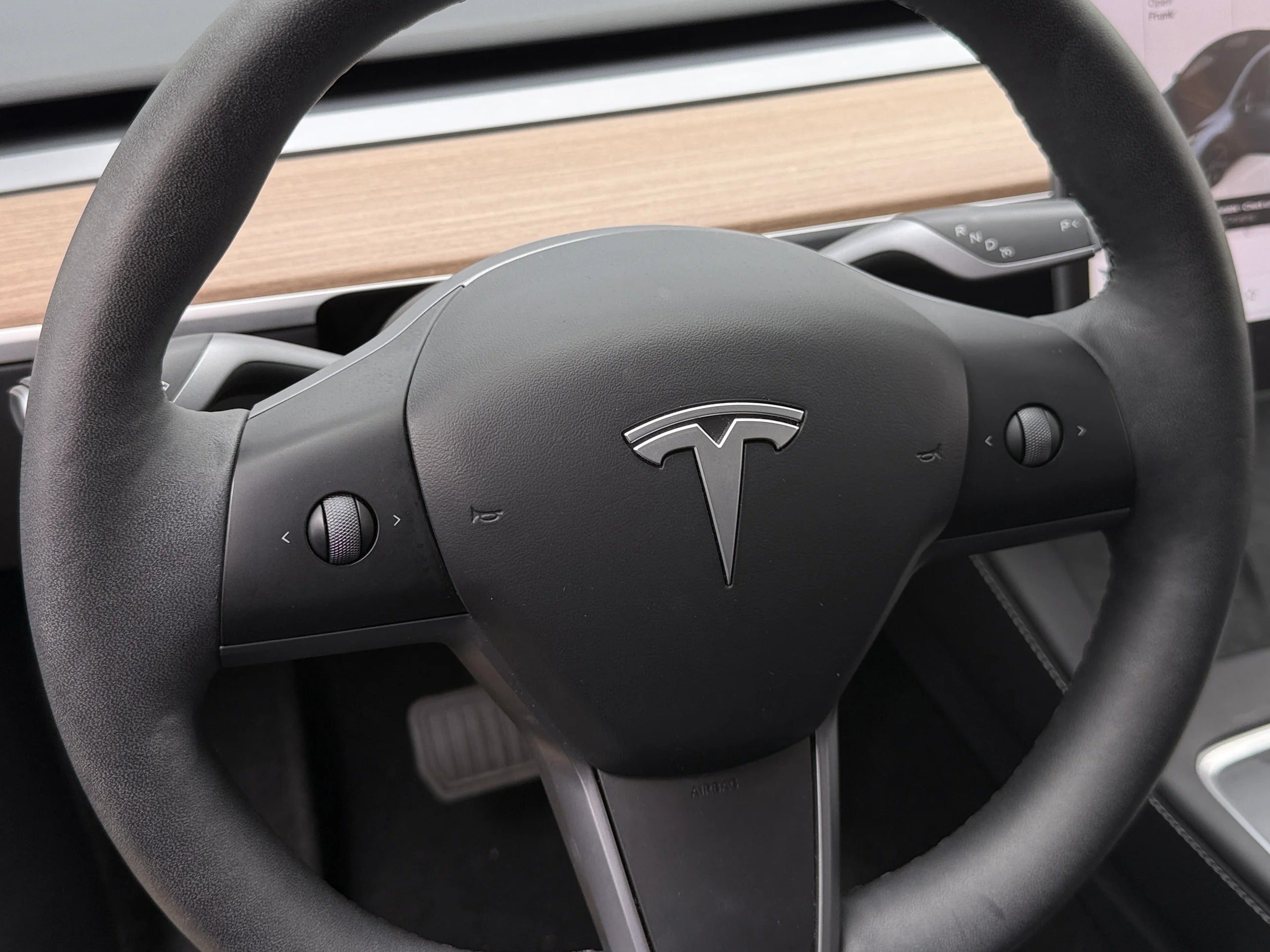 2024 Tesla Model Y Long Range 4