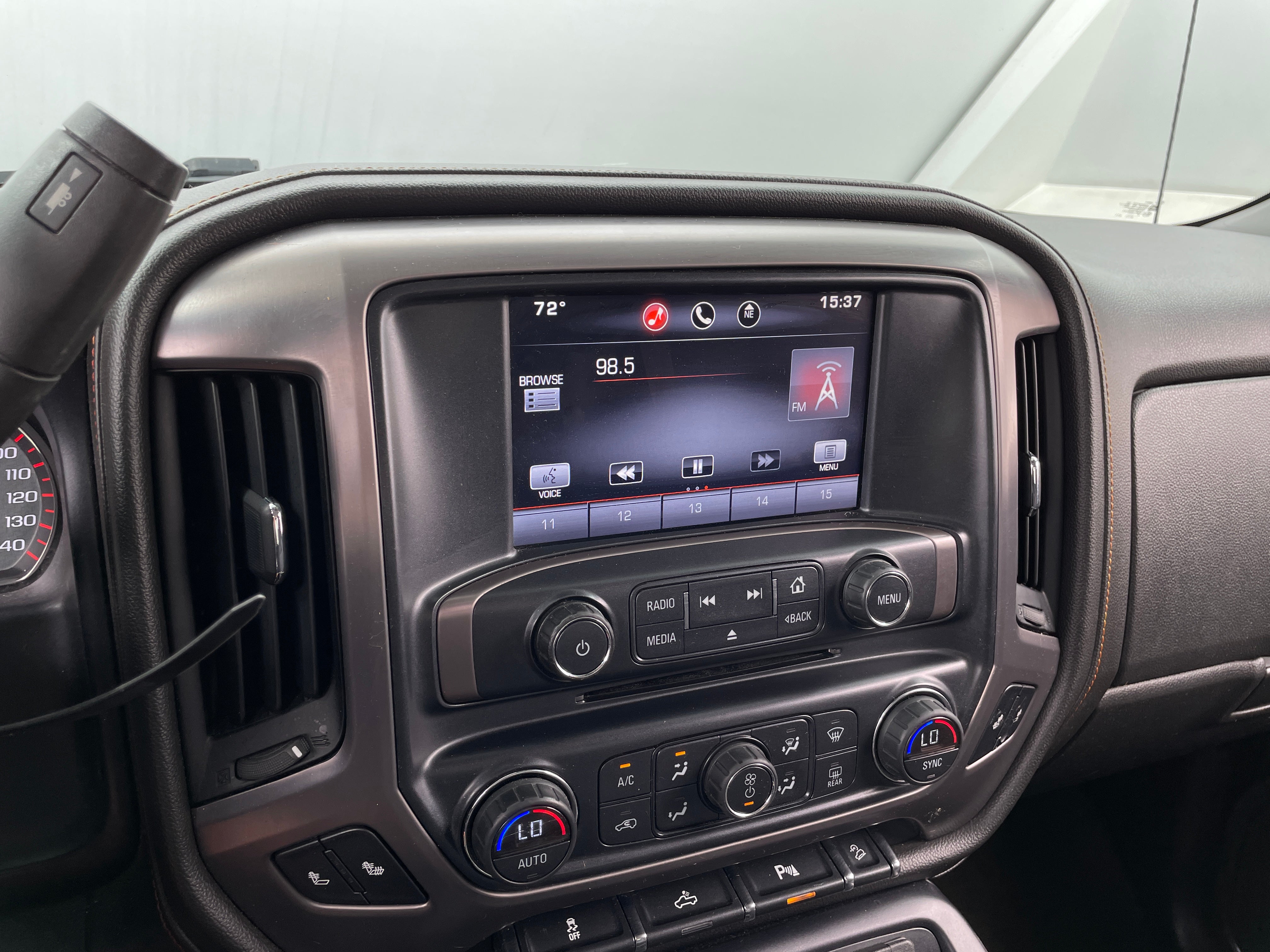 2015 GMC Sierra 1500 SLE 4