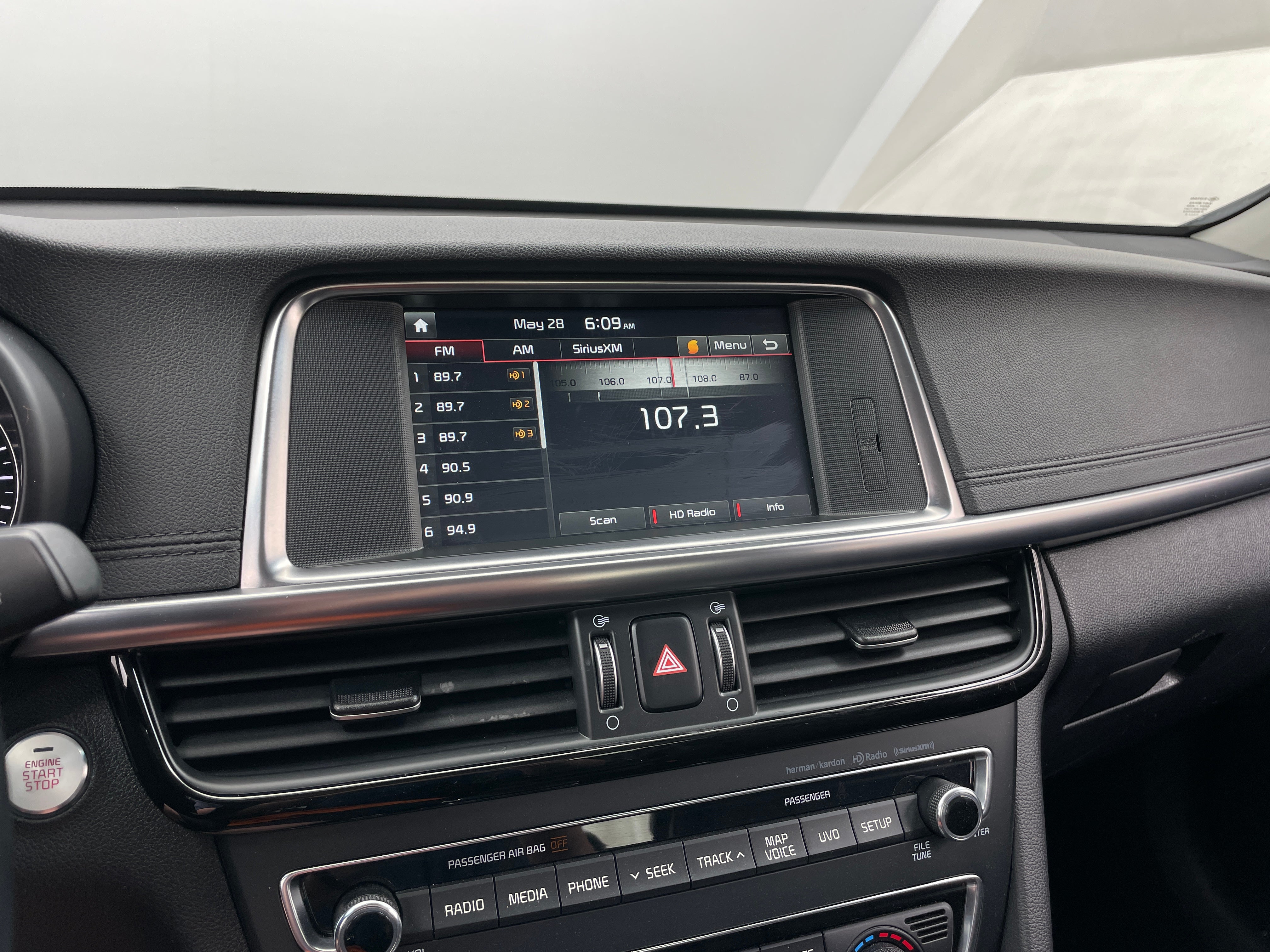 2017 Kia Optima EX 3