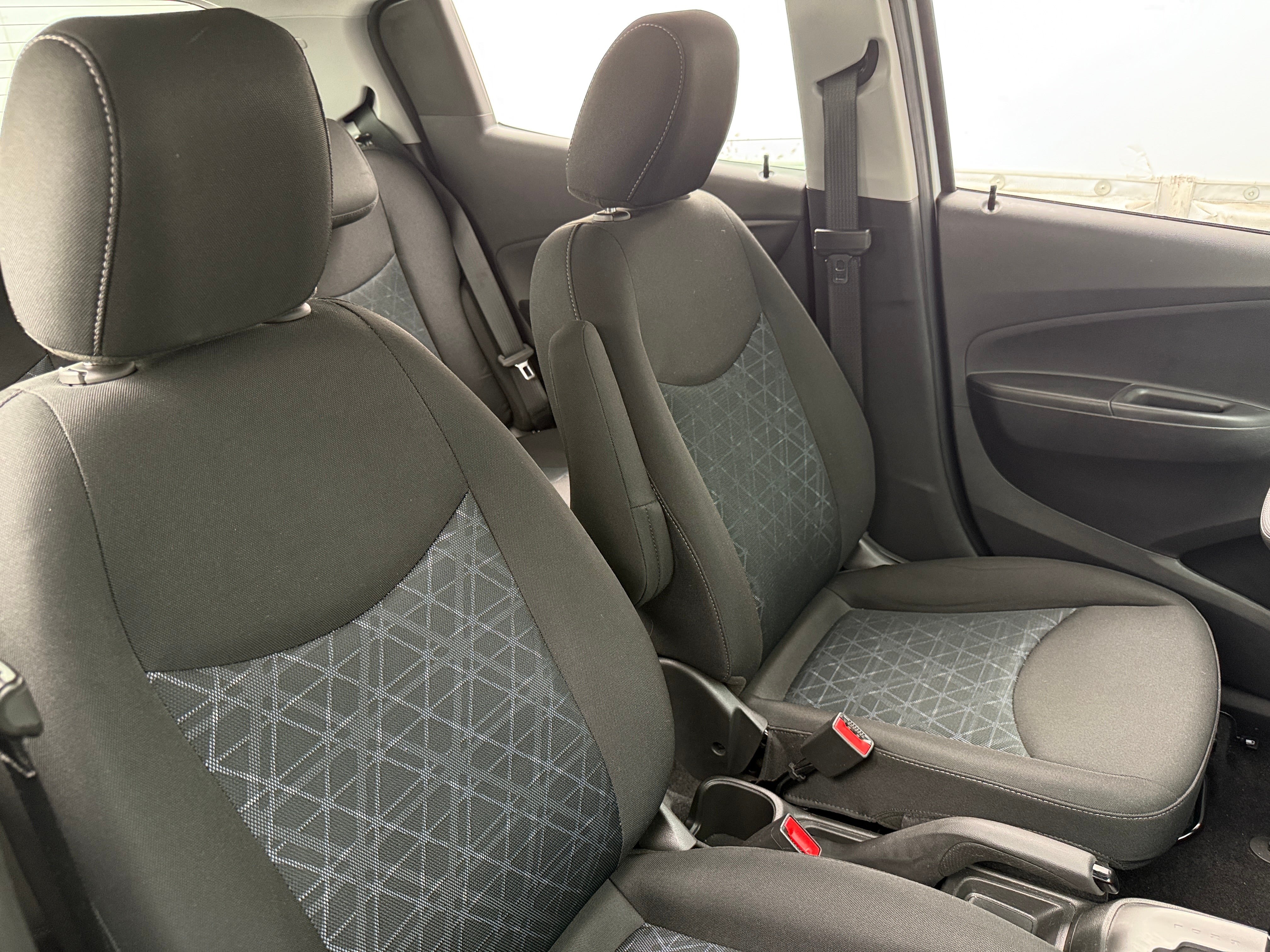 2022 Chevrolet Spark LS 2