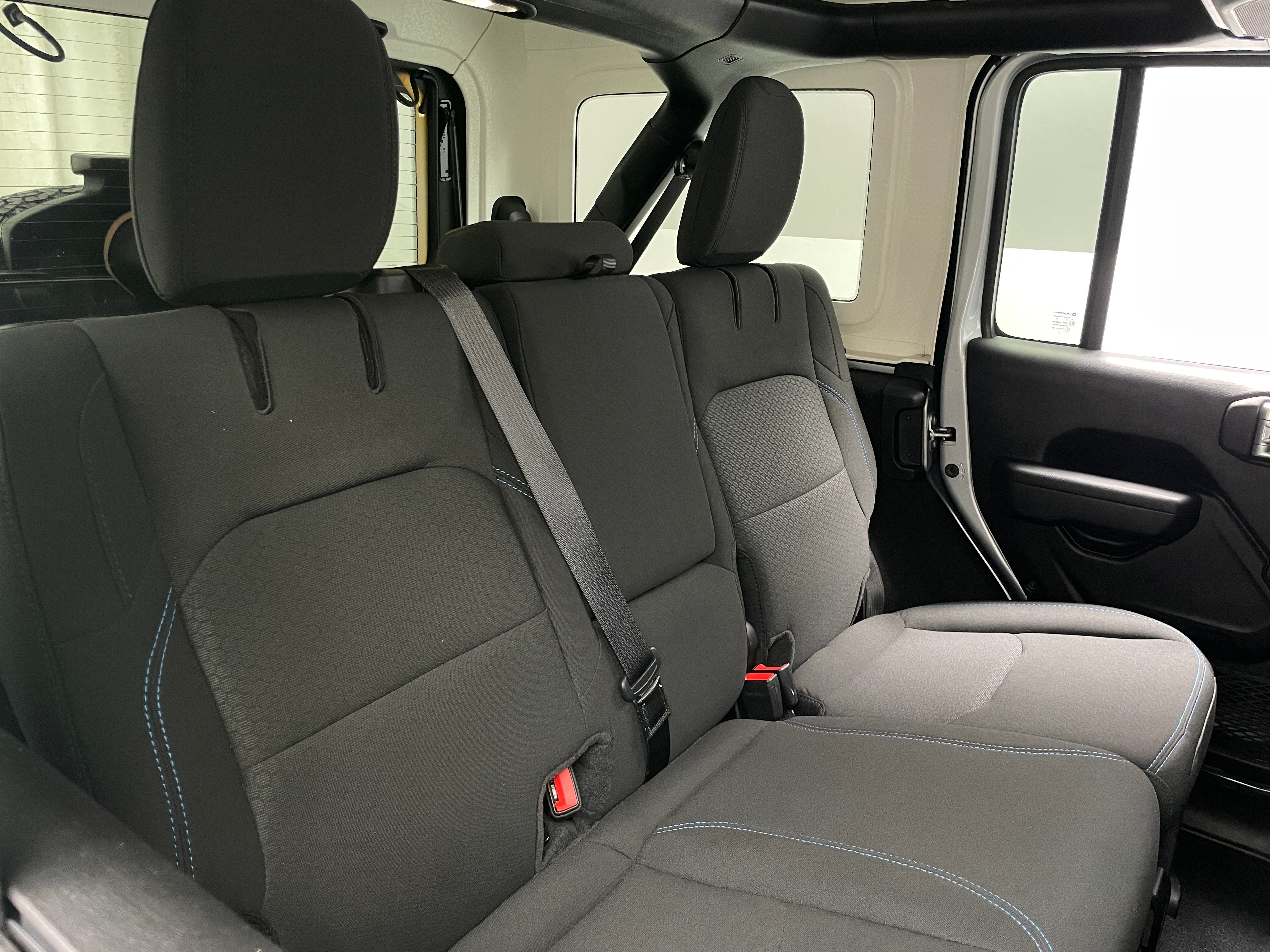 2023 Jeep Wrangler Rubicon 4xe 6