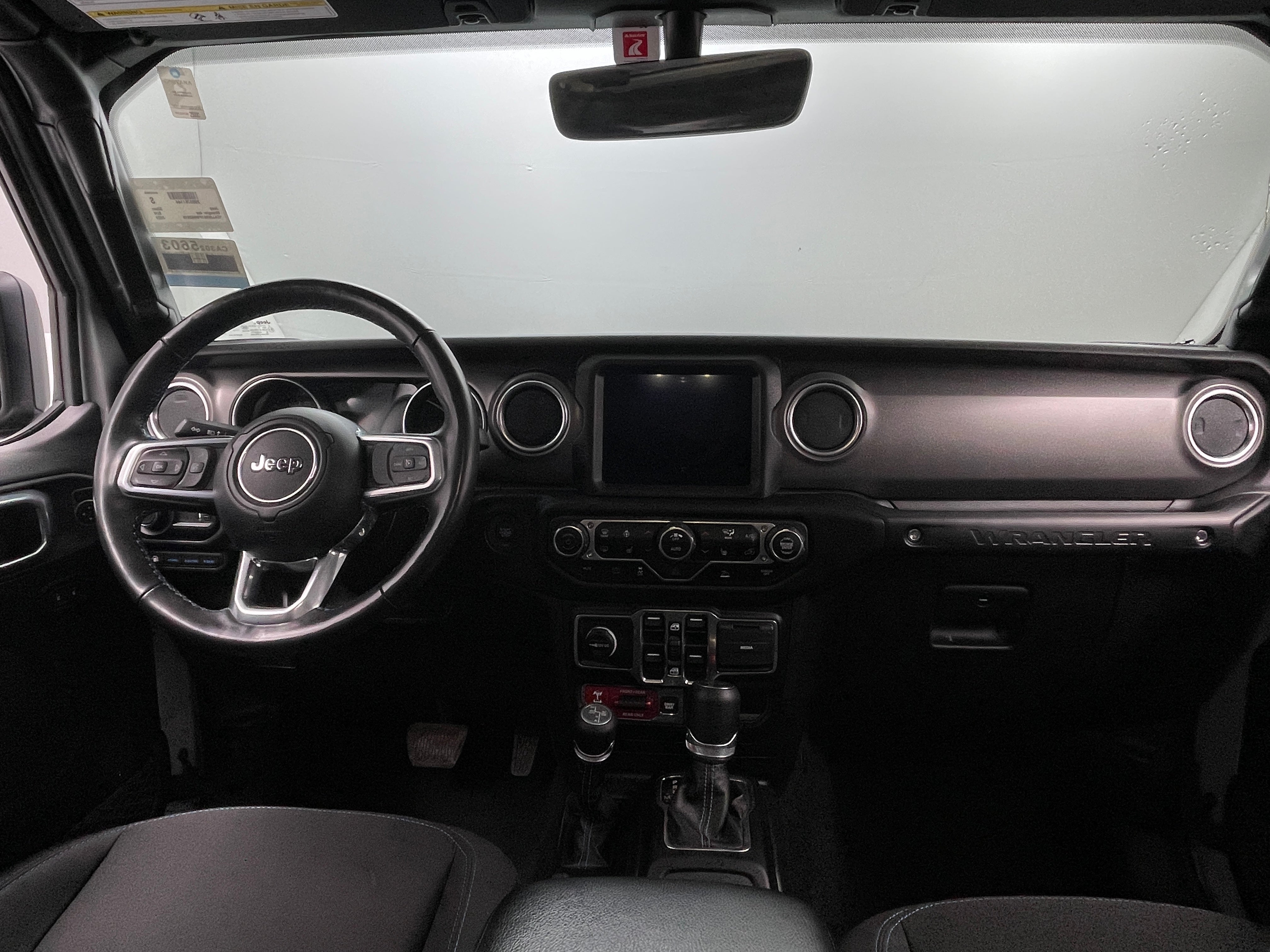 2023 Jeep Wrangler Rubicon 4xe 3