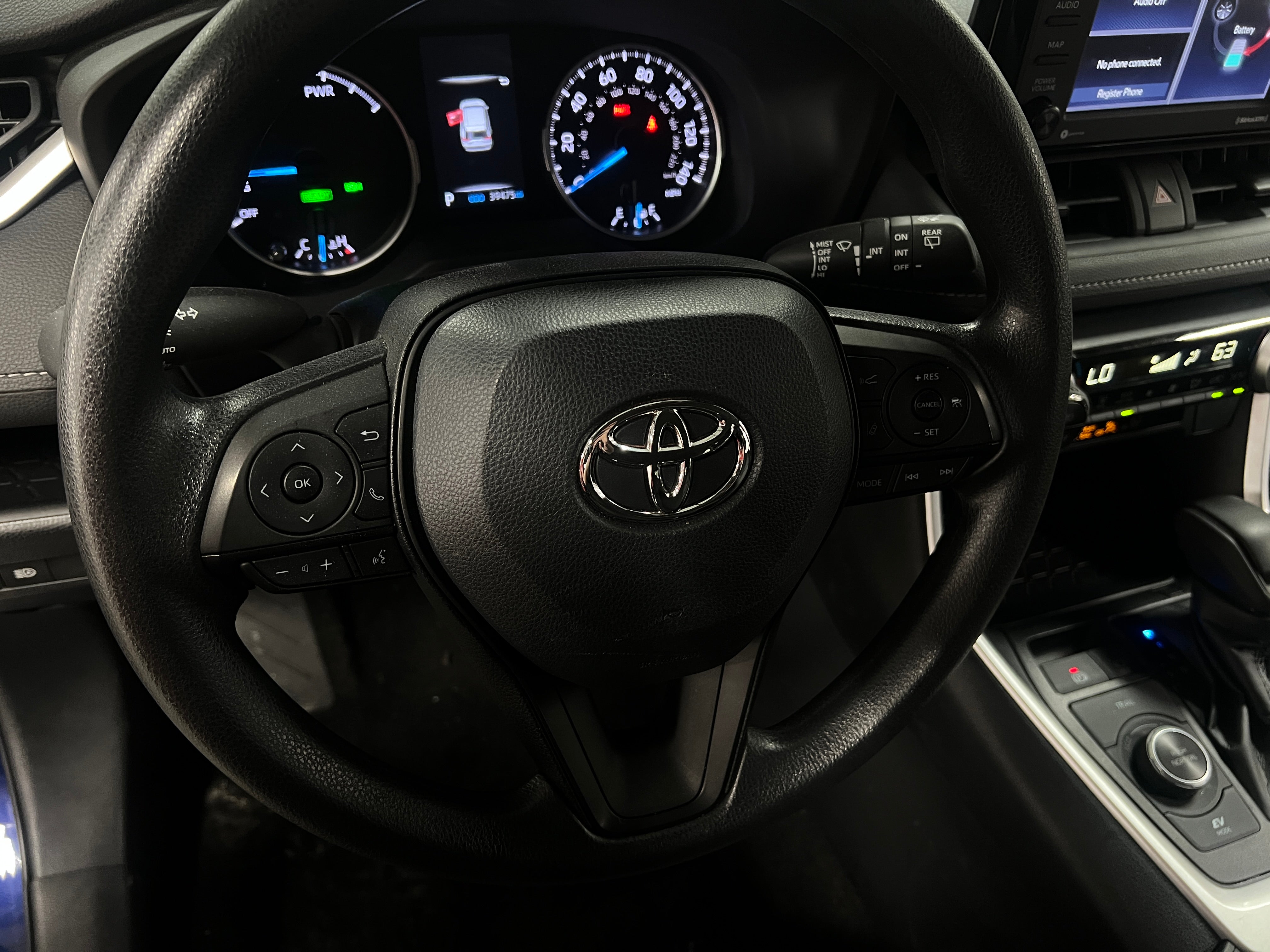 2022 Toyota RAV4 XLE 5