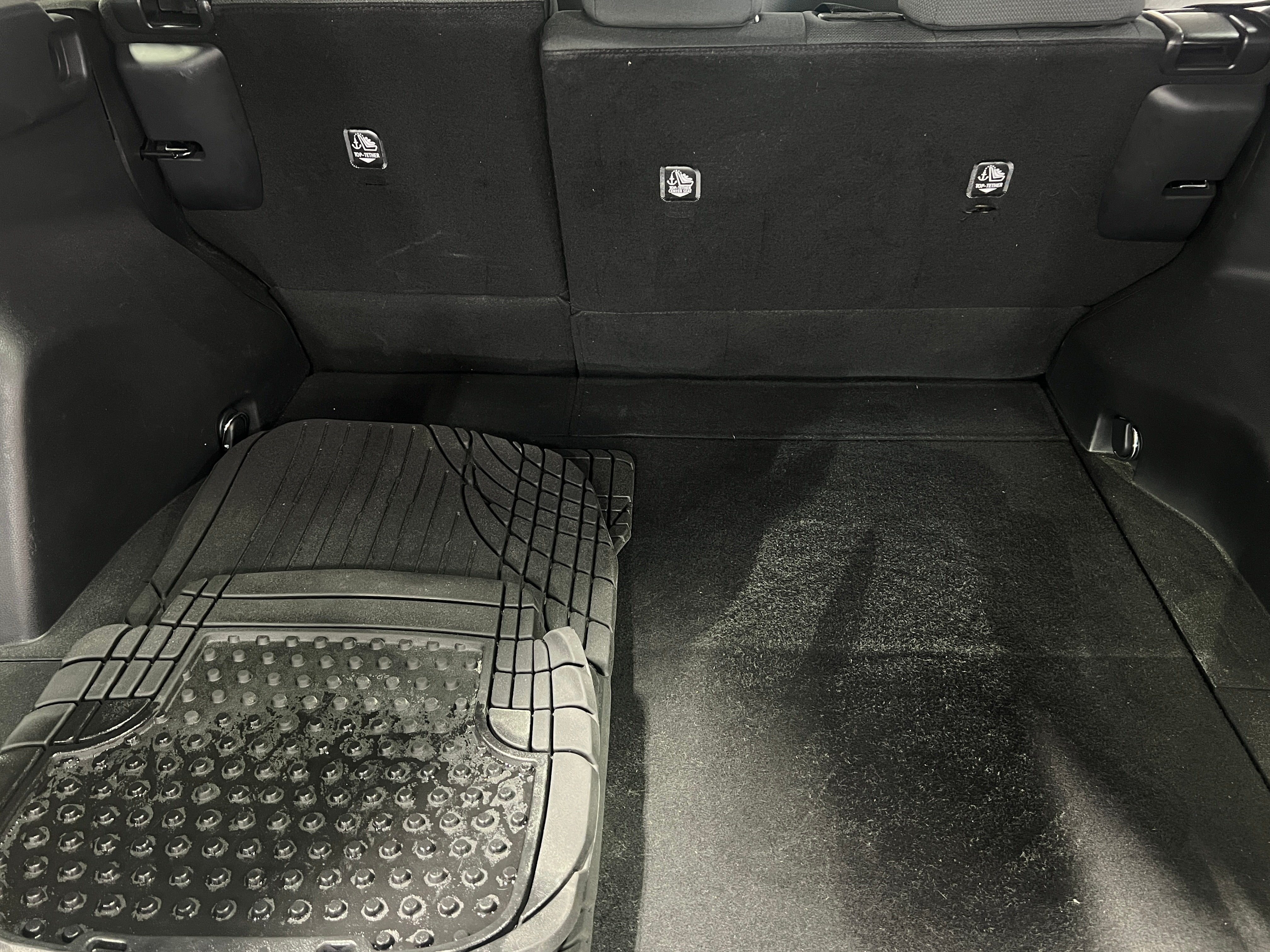 2022 Toyota RAV4 XLE 7