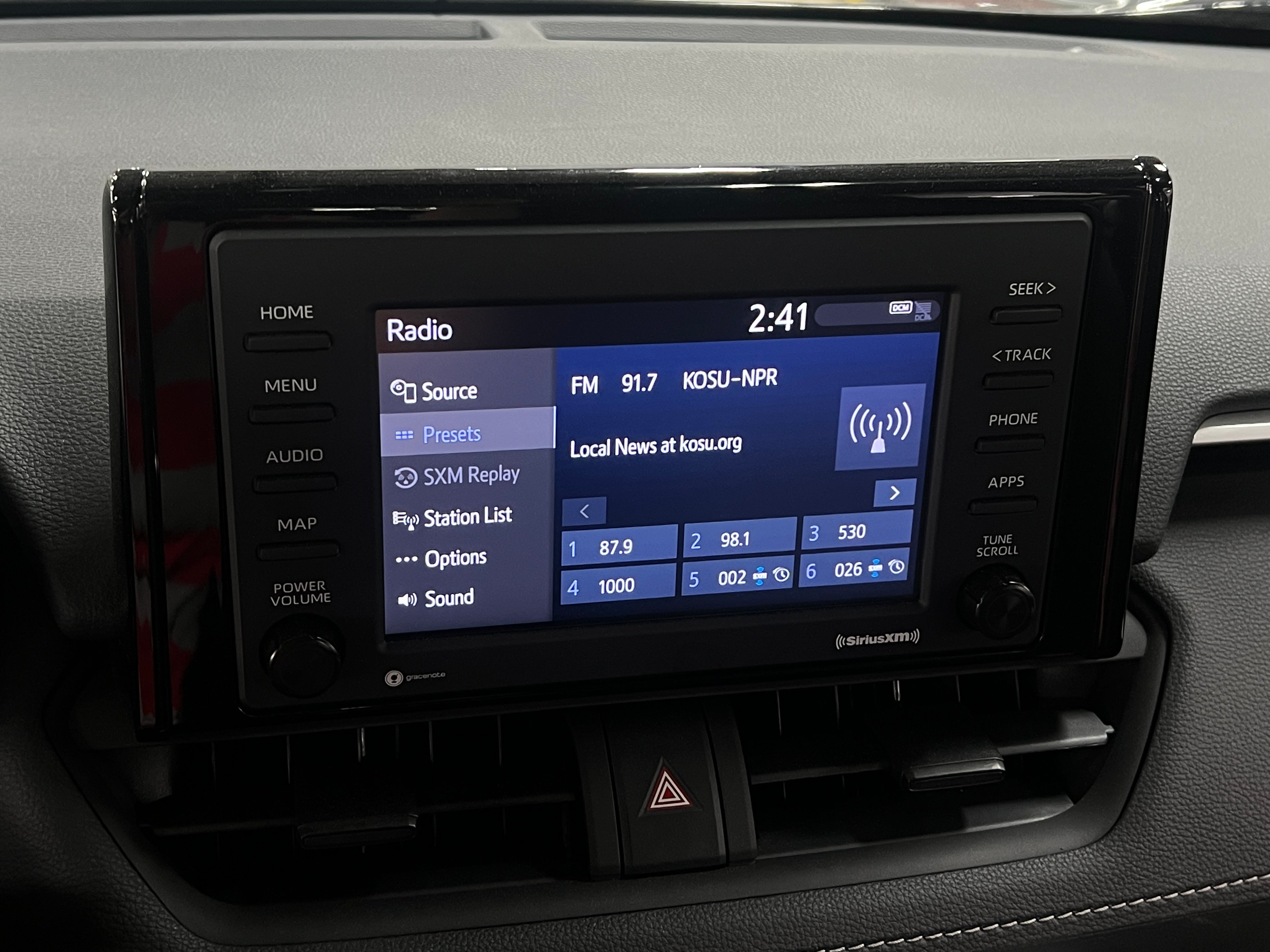 2022 Toyota RAV4 XLE 4
