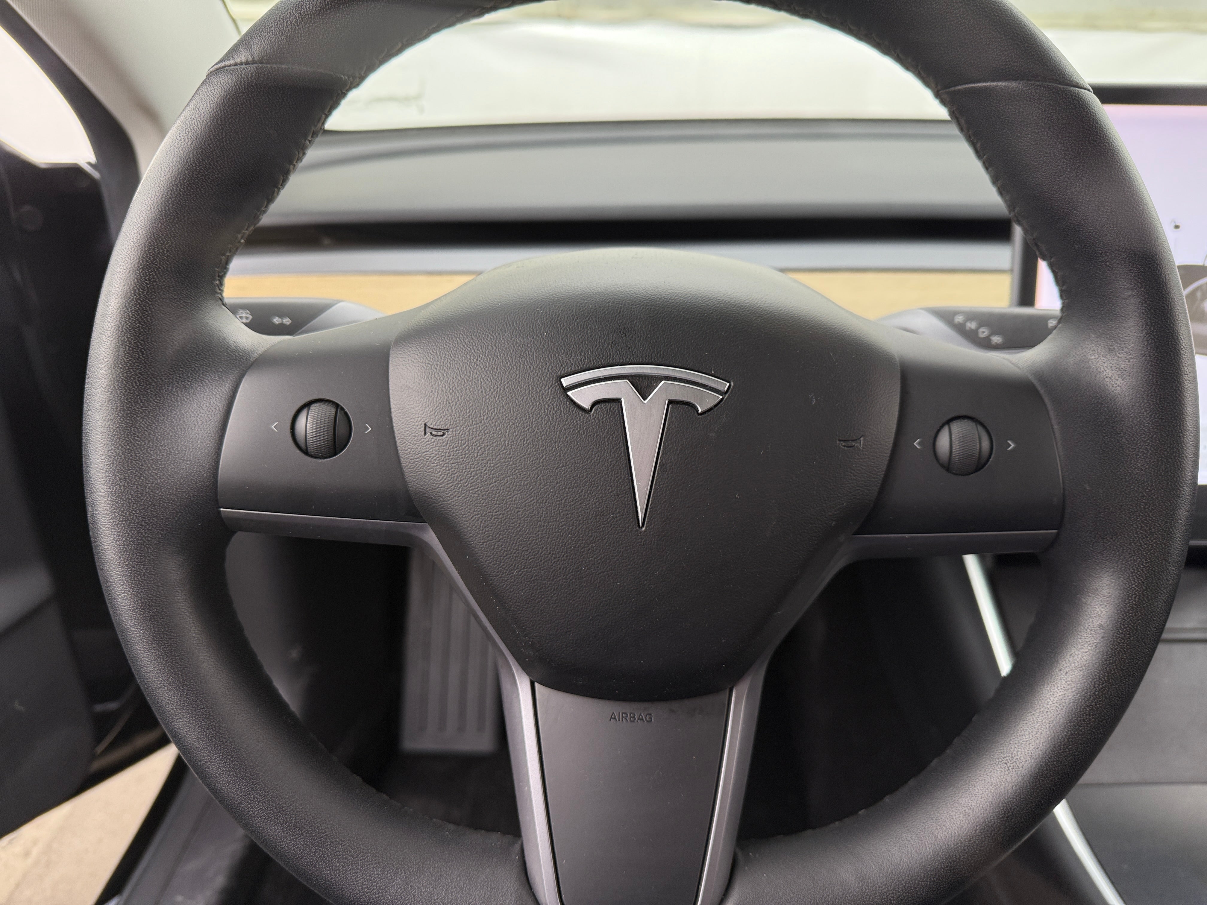 2019 Tesla Model 3 Standard Range 4