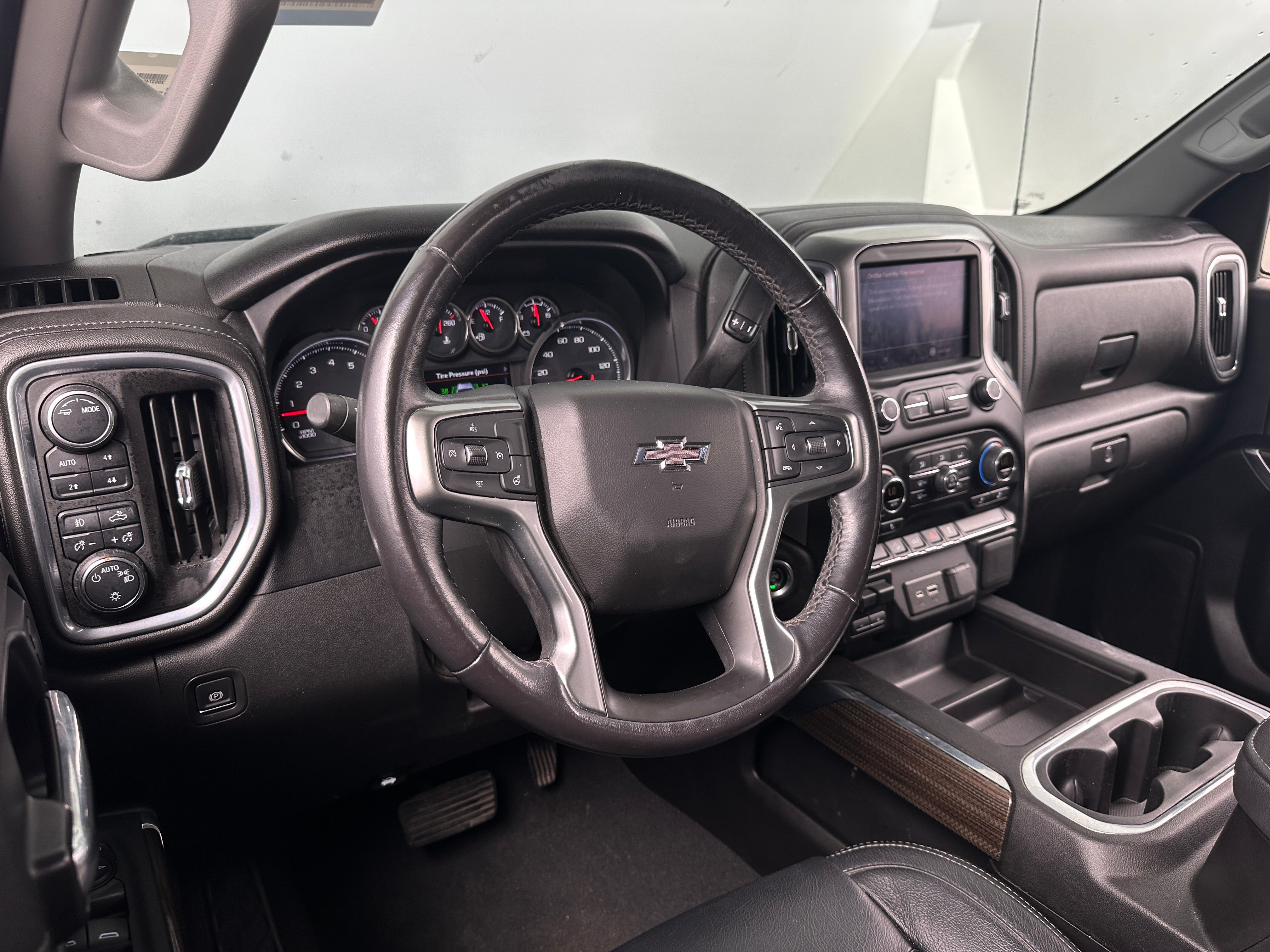 2021 Chevrolet Silverado 1500  3