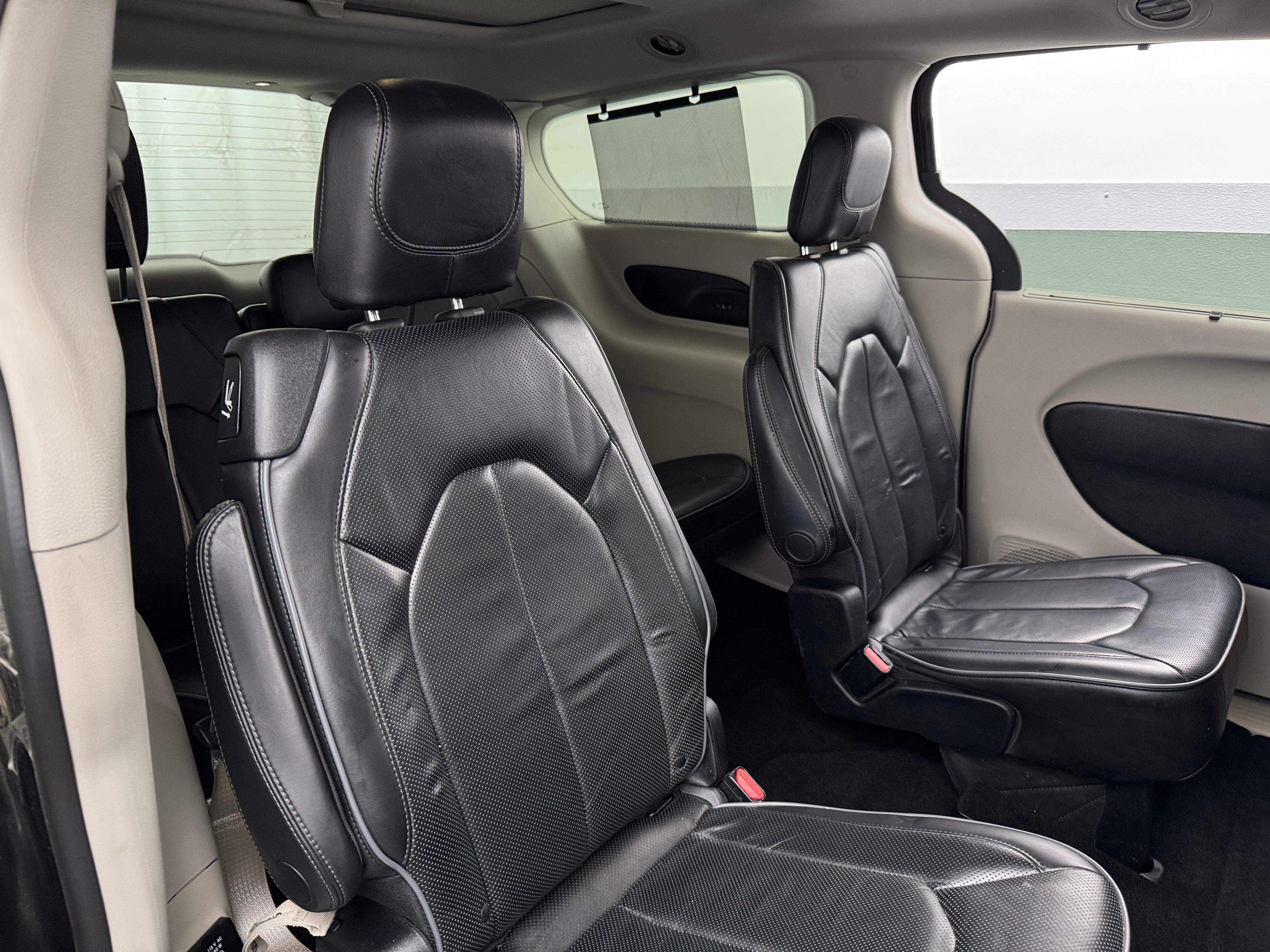 2019 Chrysler Pacifica Limited 5