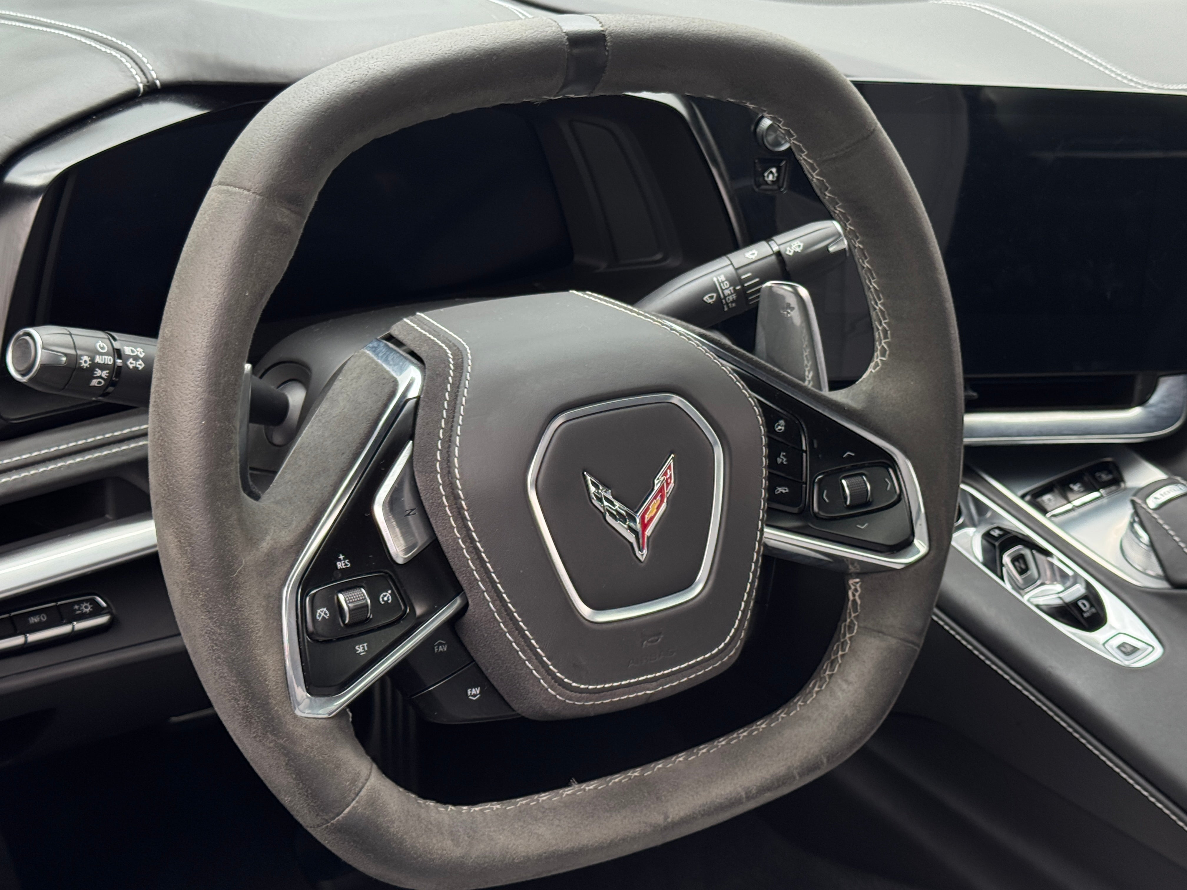 2022 Chevrolet Corvette Stingray 3