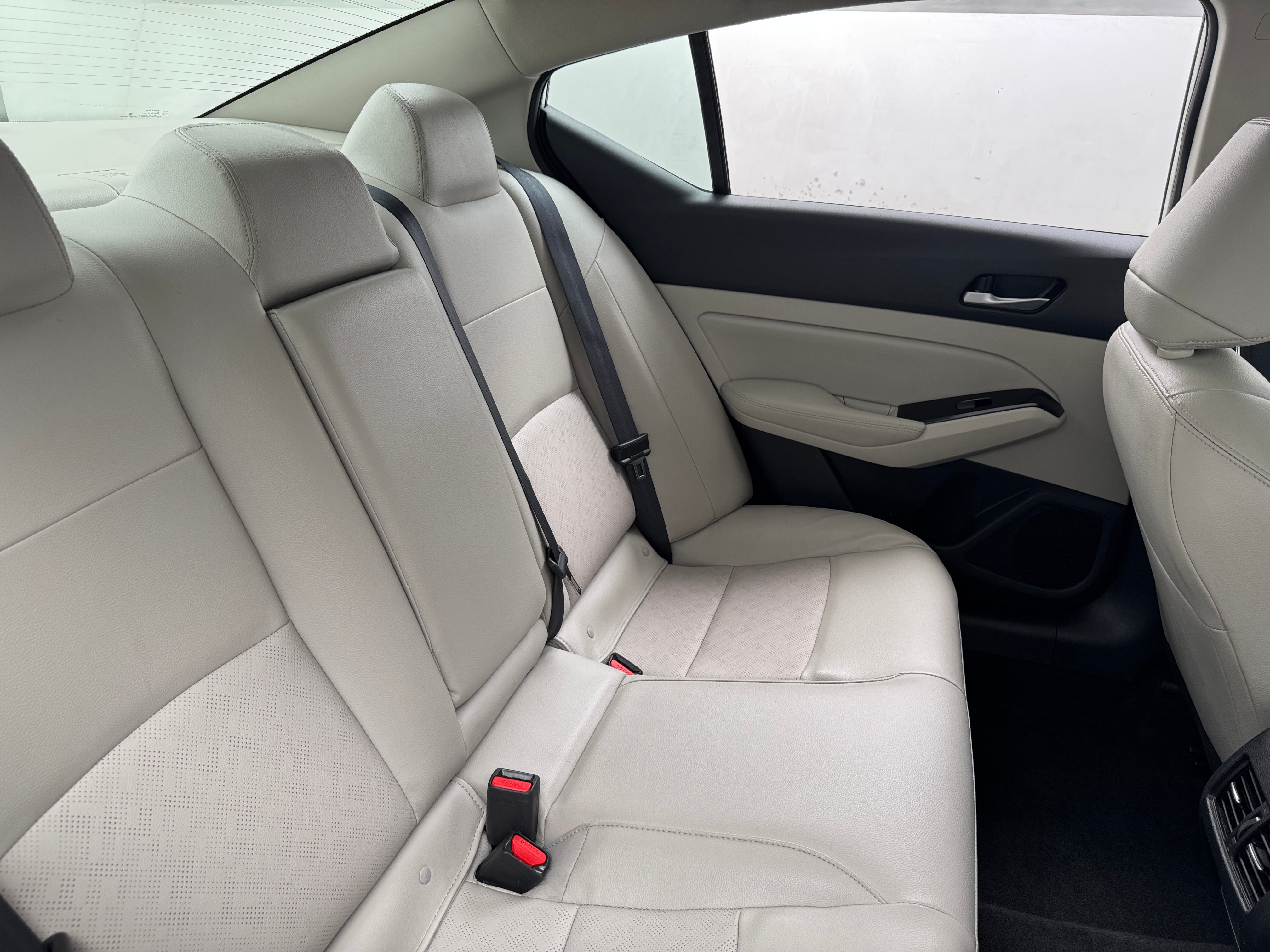 2024 Nissan Altima SL 5