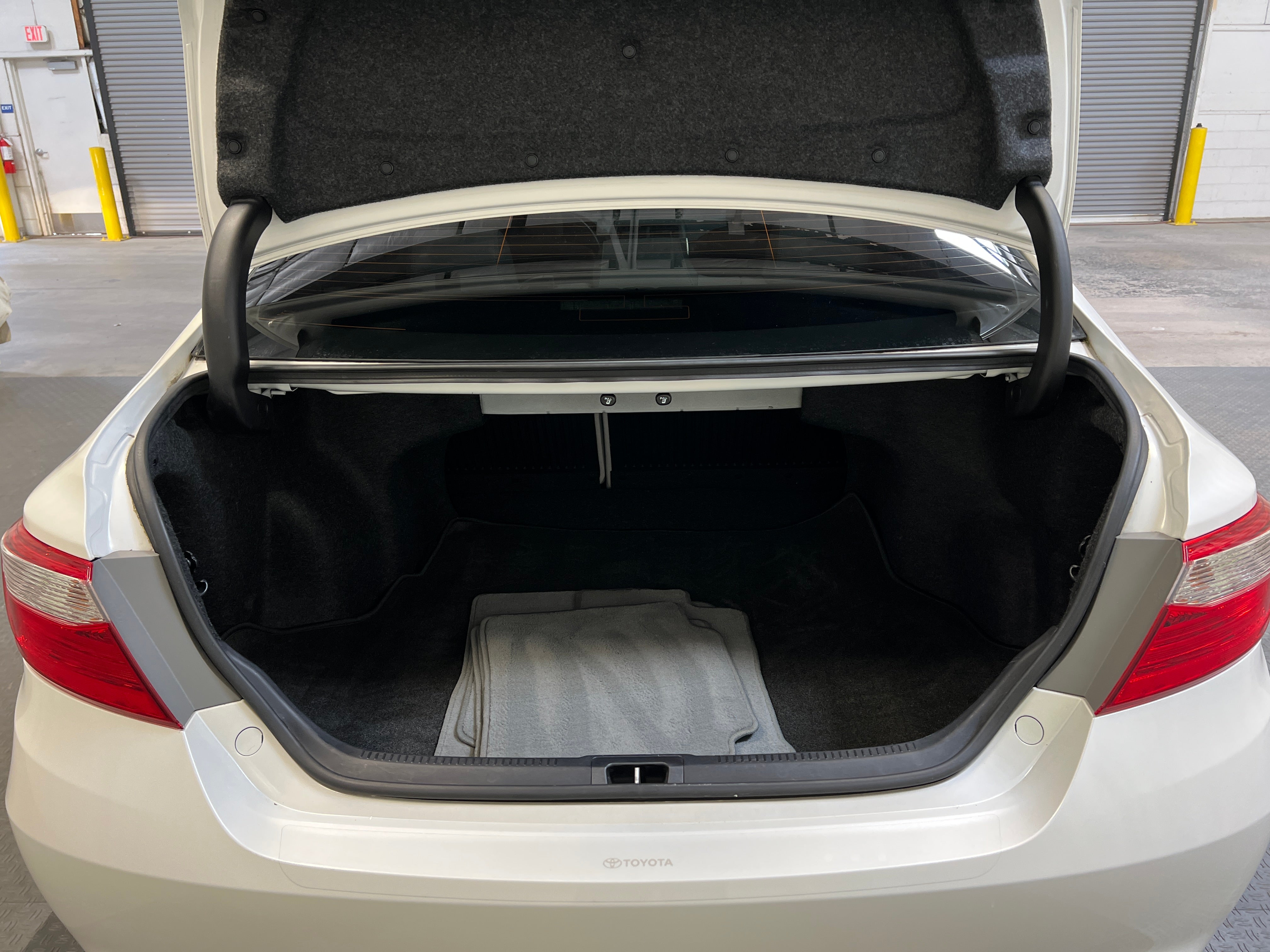 2017 Toyota Camry XLE 7