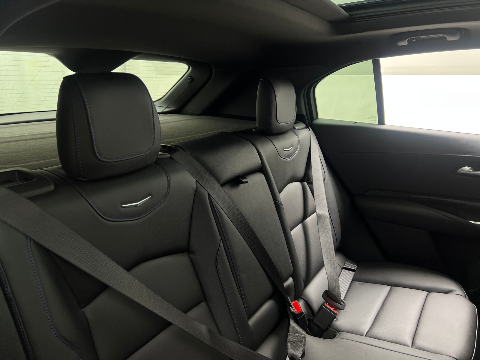 Thumbnail: 2025 Cadillac XT4 - 5