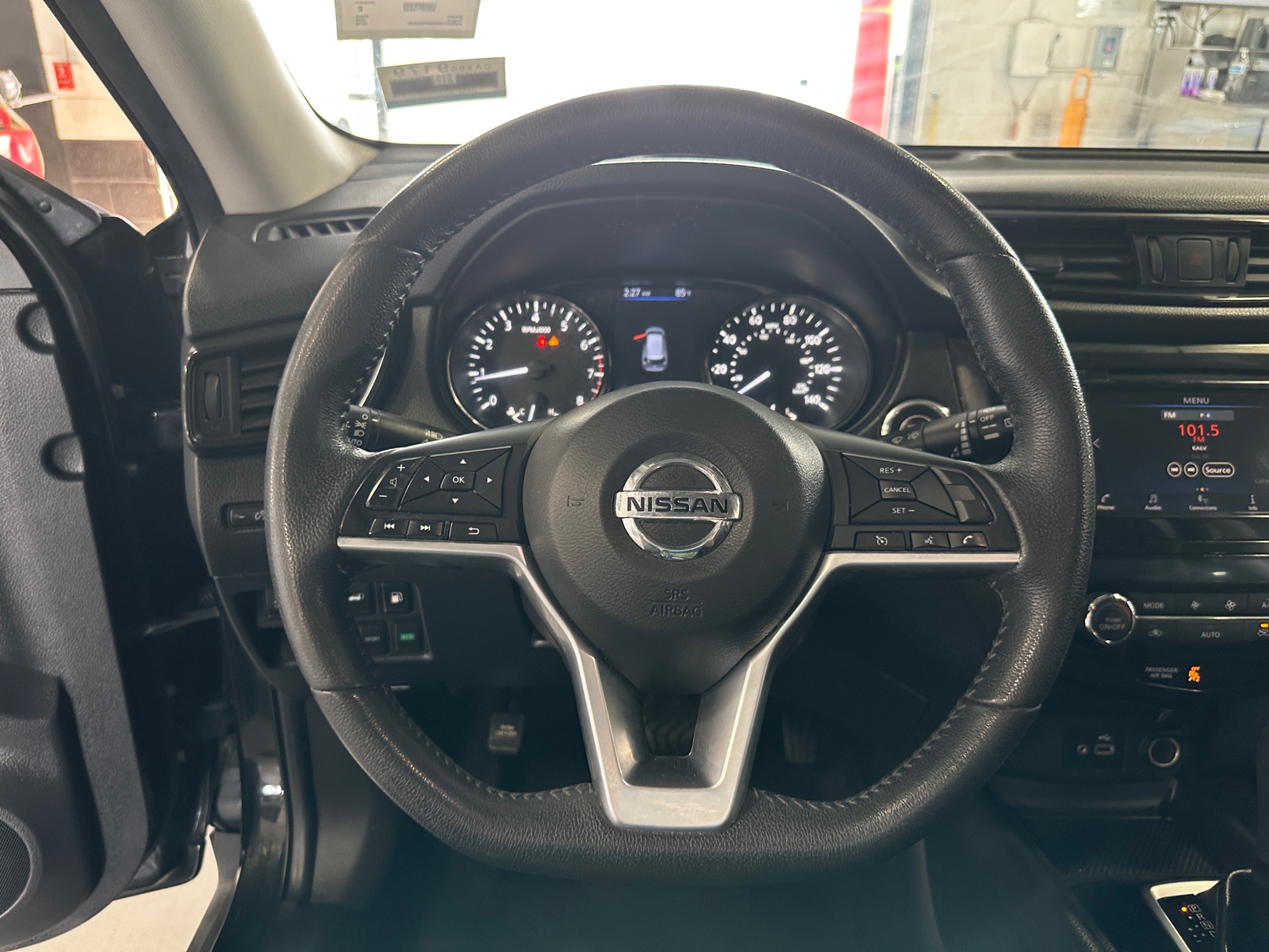 Thumbnail: 2019 Nissan Rogue - 5