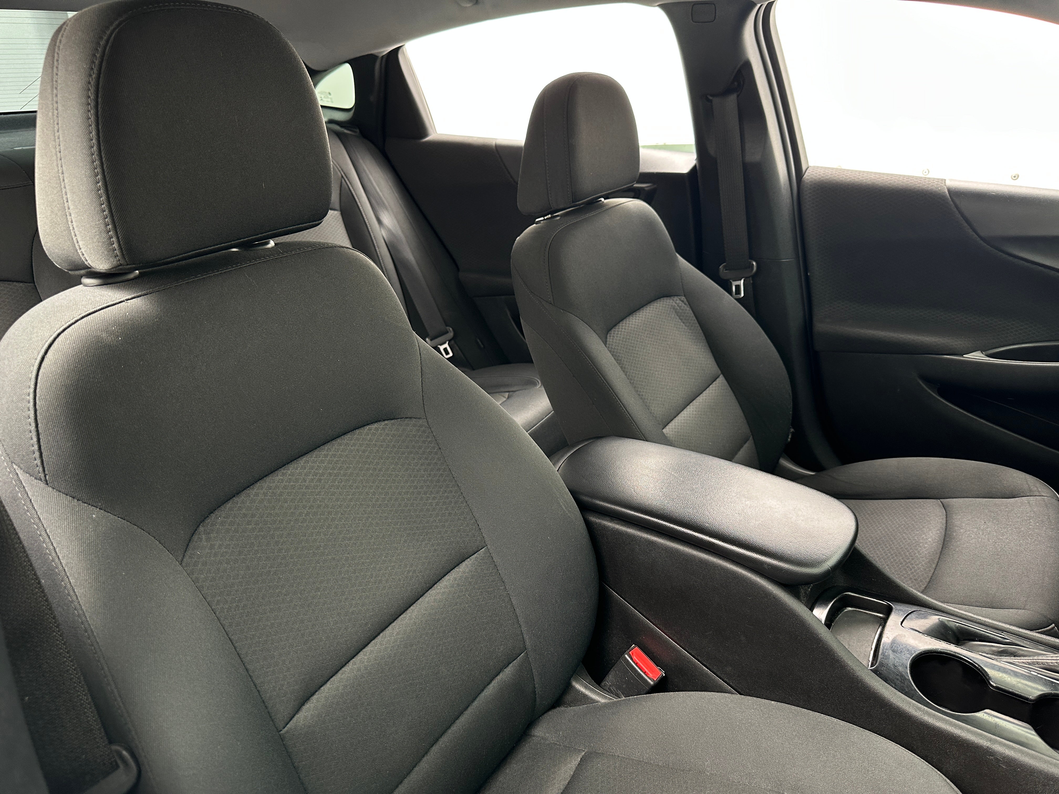 2017 Chevrolet Malibu LS 2