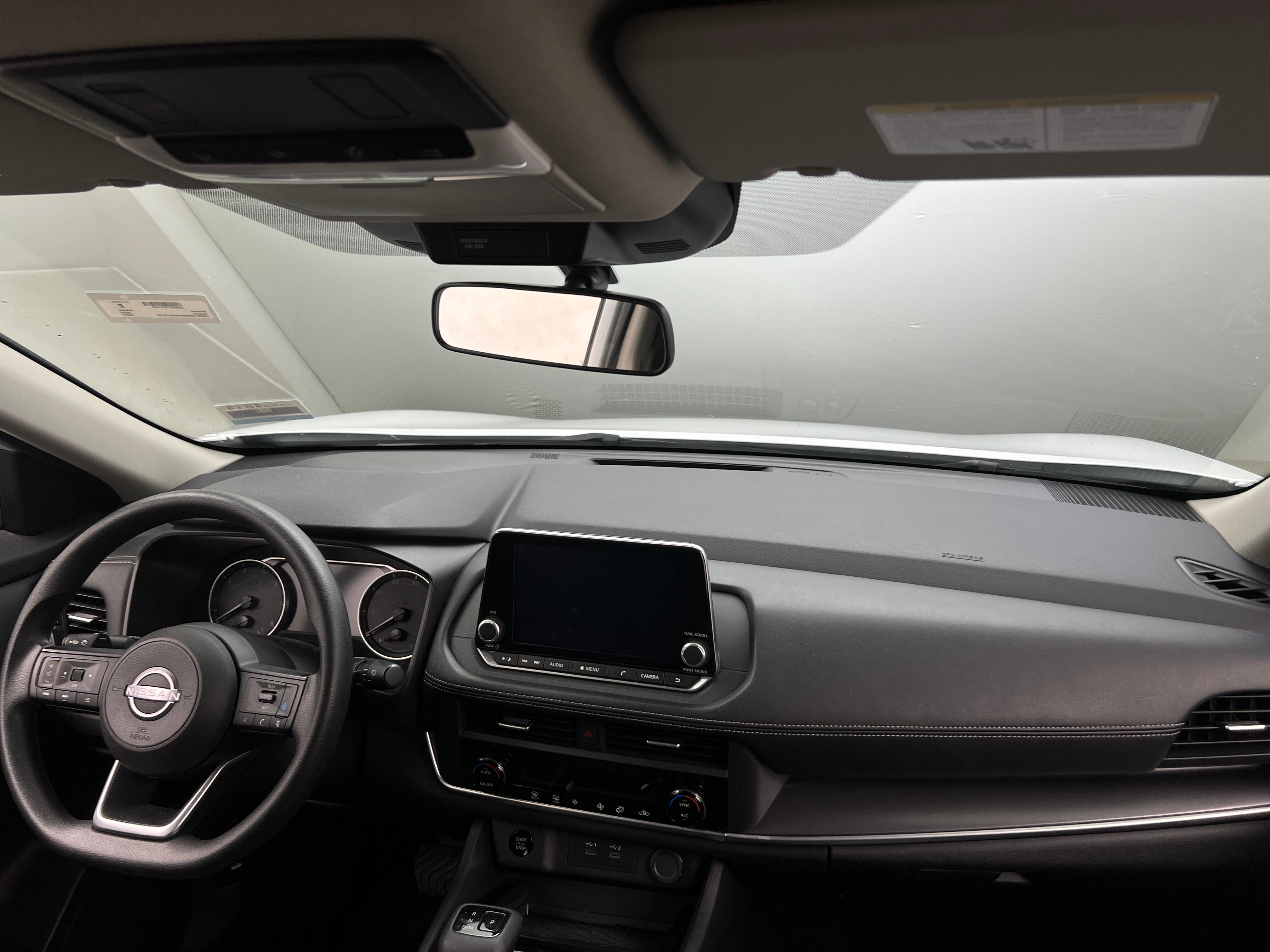2024 Nissan Rogue SV 3