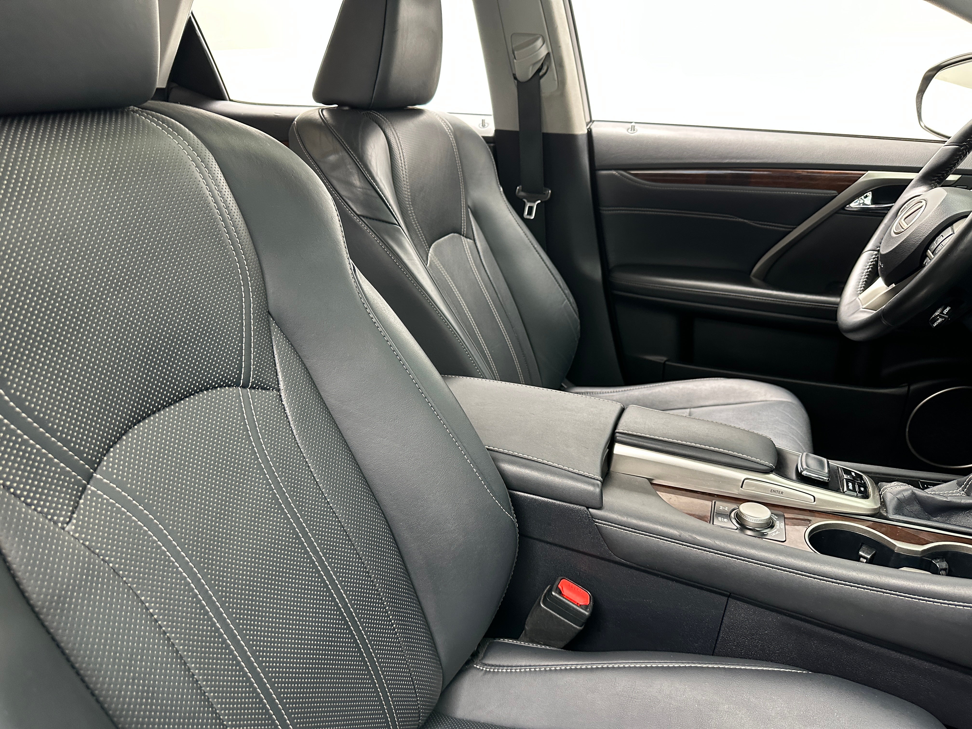 2016 Lexus RX 350 Sport Handling 2