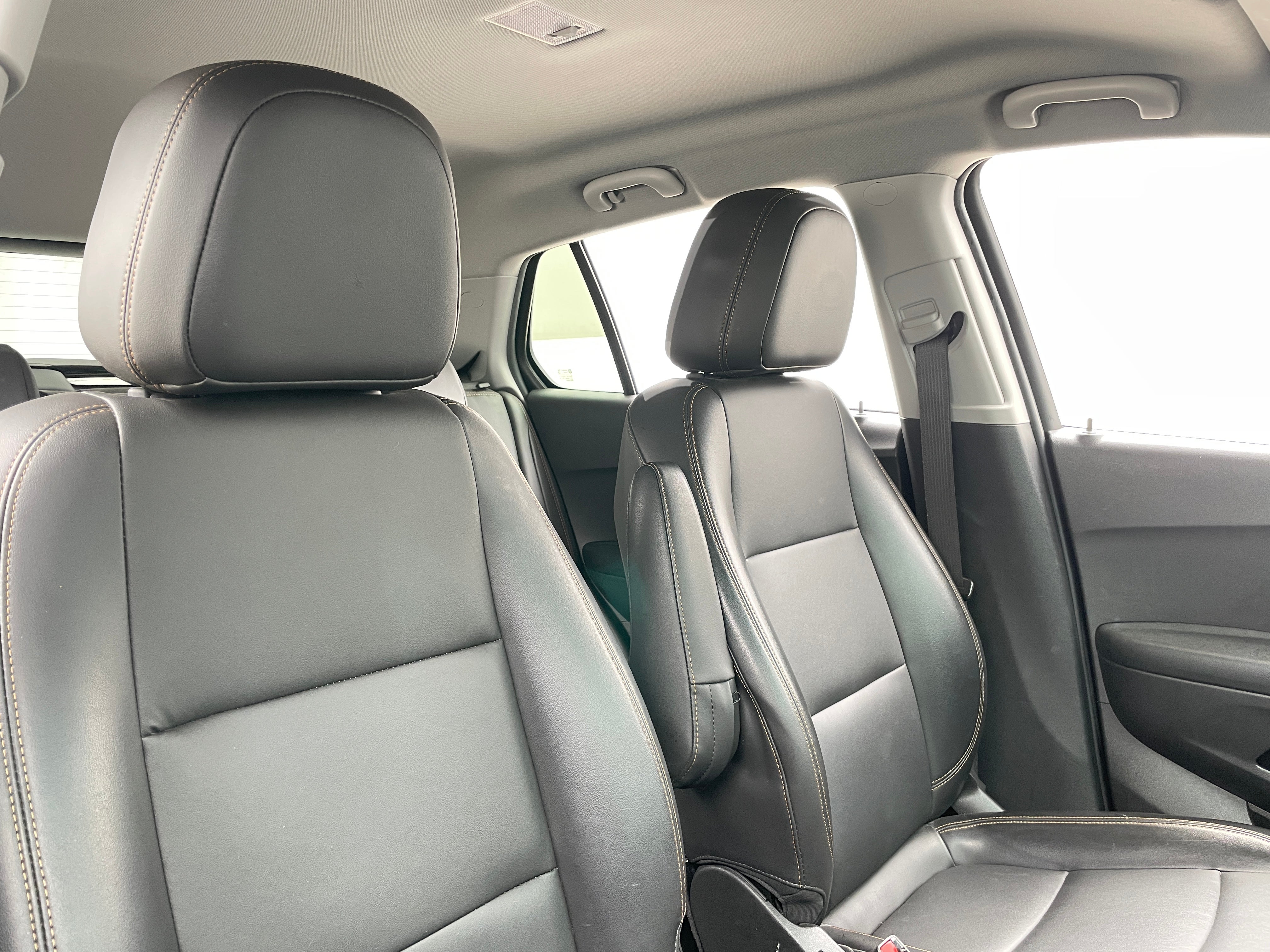 2021 Chevrolet Trax LT 2
