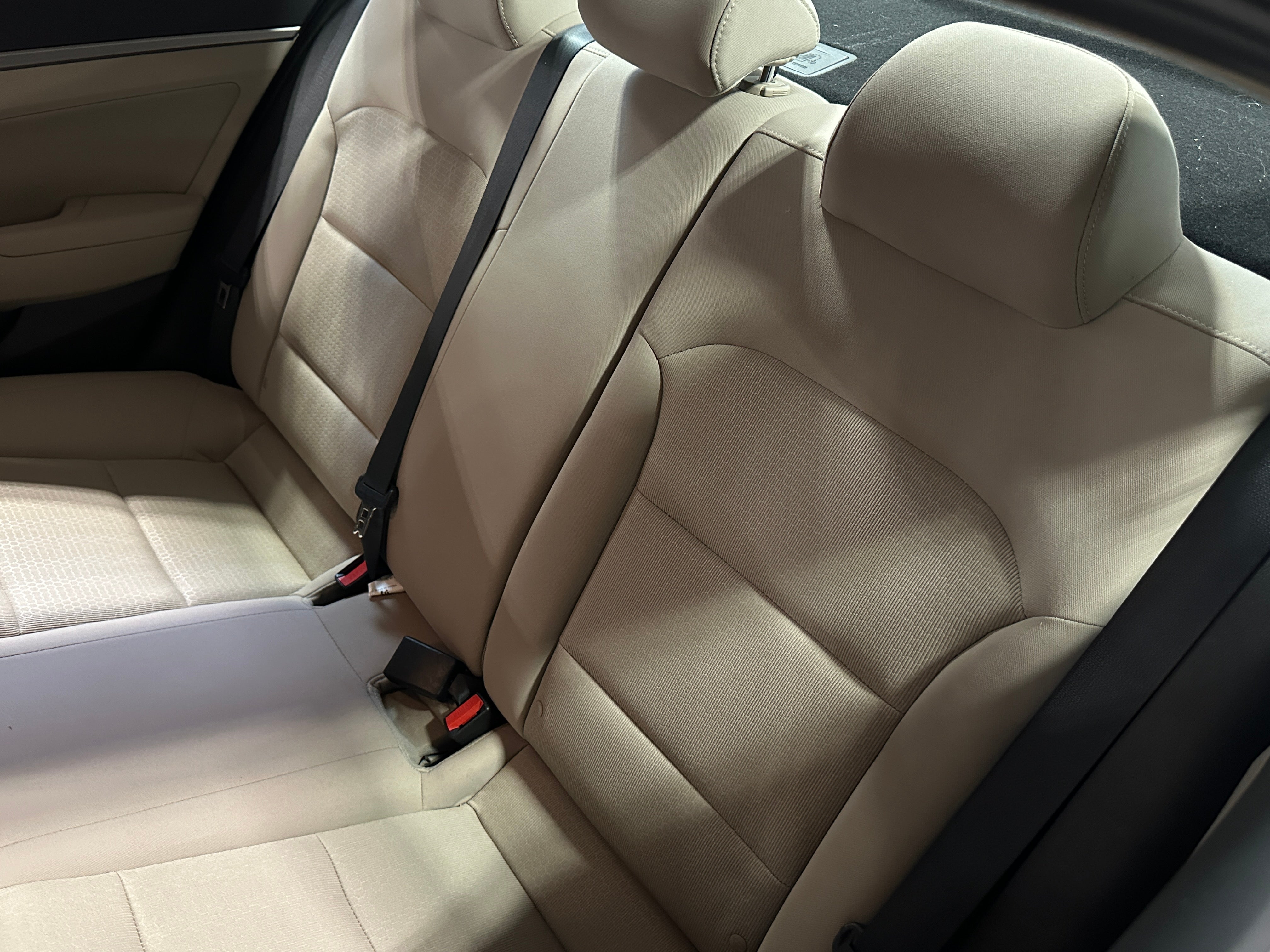 2017 Hyundai Elantra SE 6