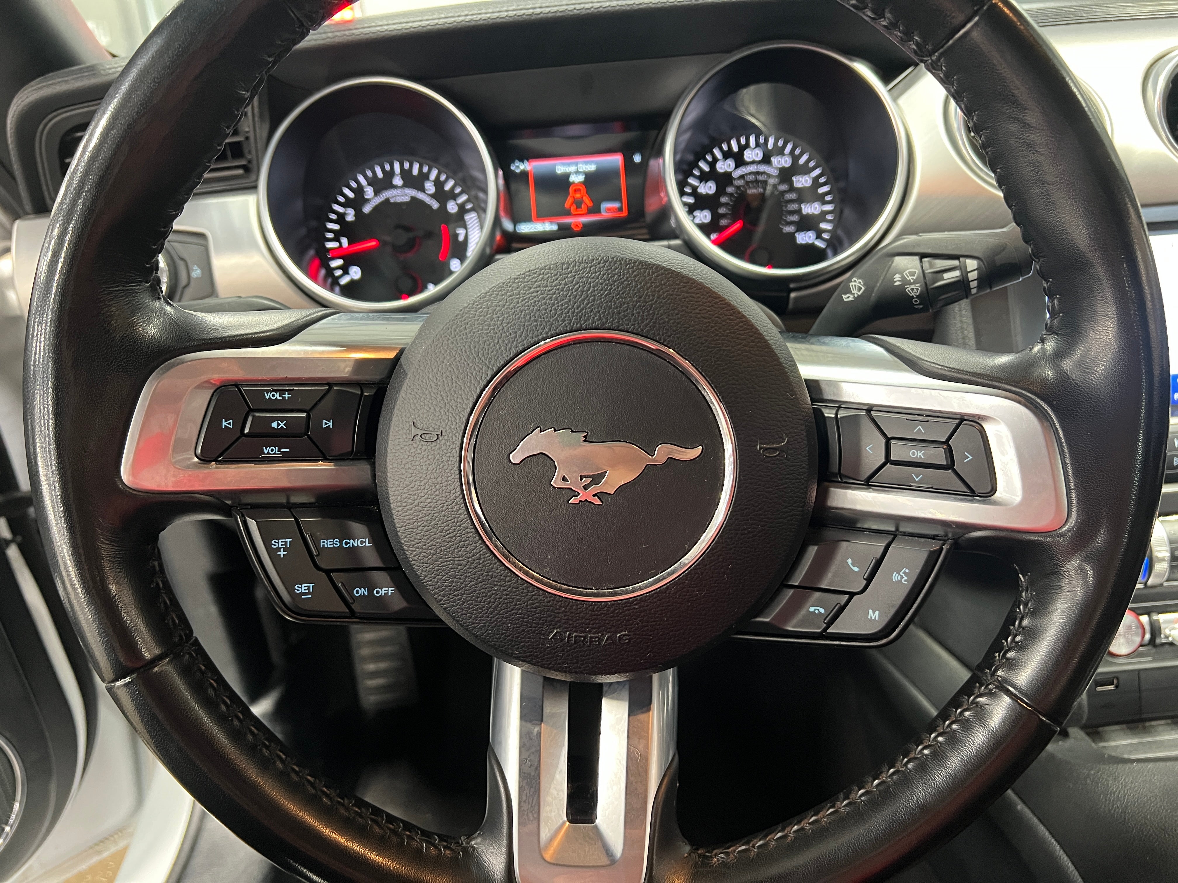 2023 Ford Mustang  5