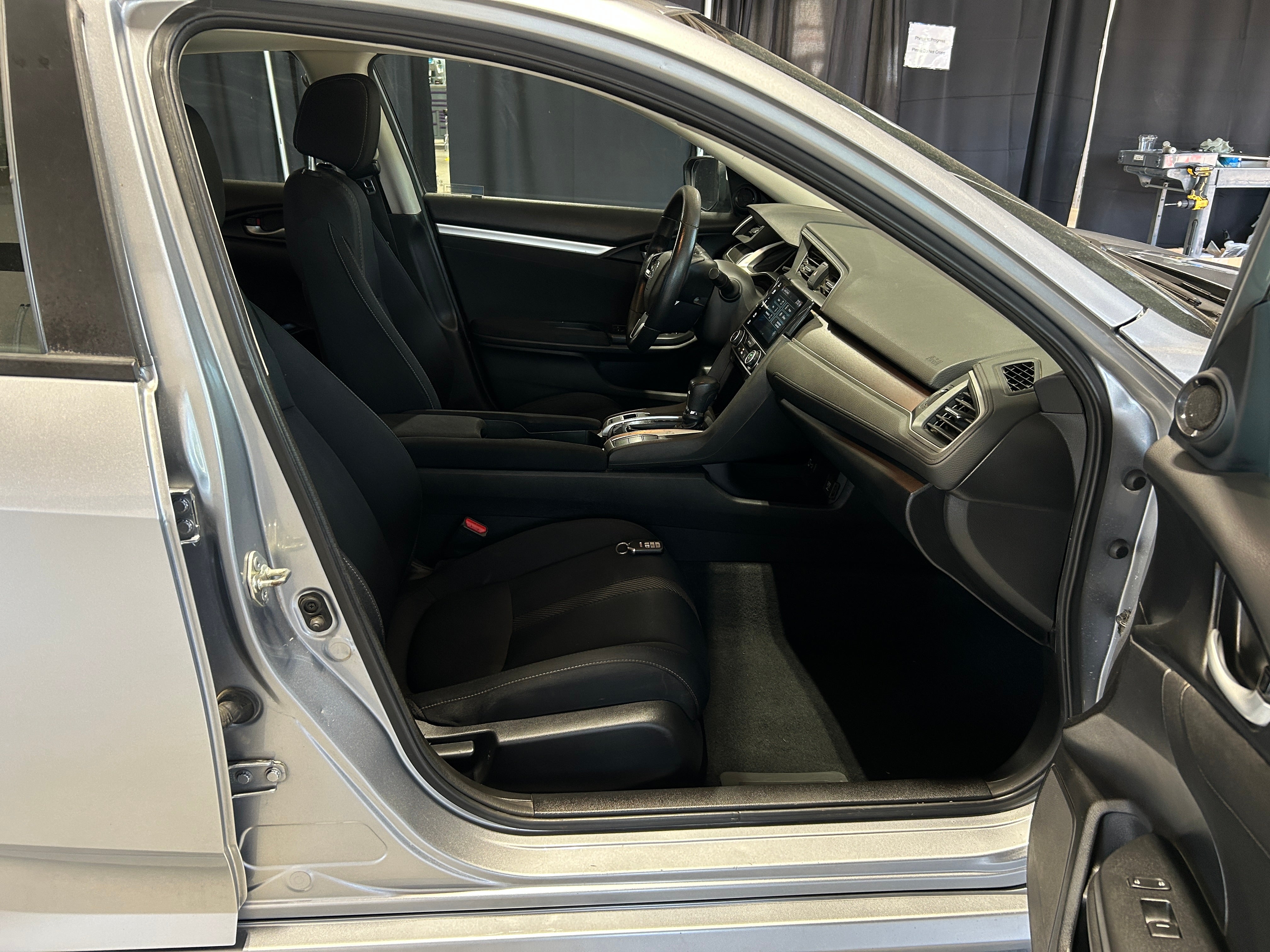 2017 Honda Civic EX-T 2
