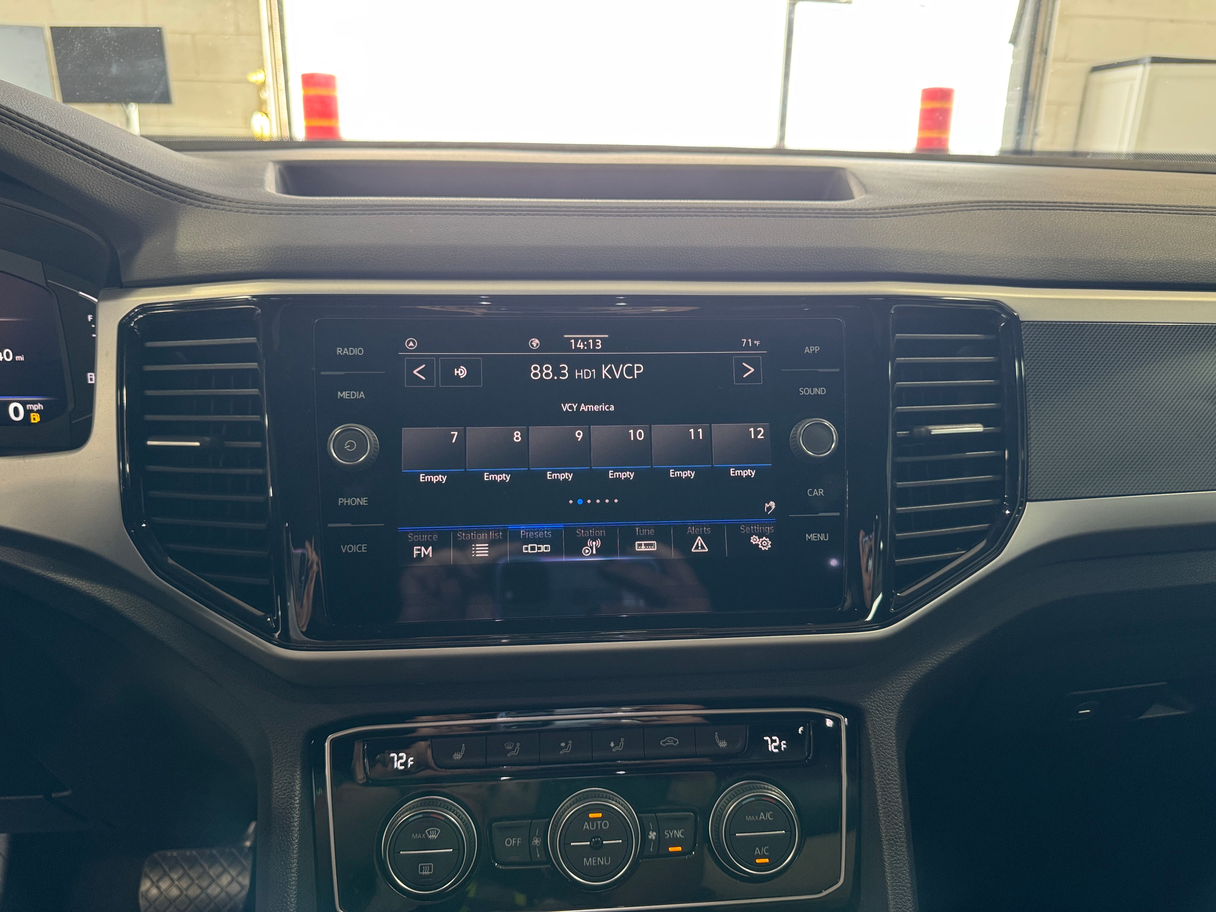 2022 Volkswagen Atlas SE 3
