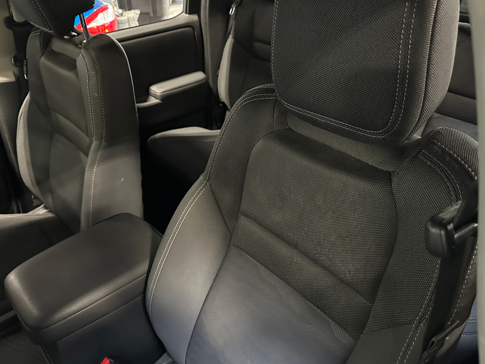 Thumbnail: 2023 Nissan Frontier - 2