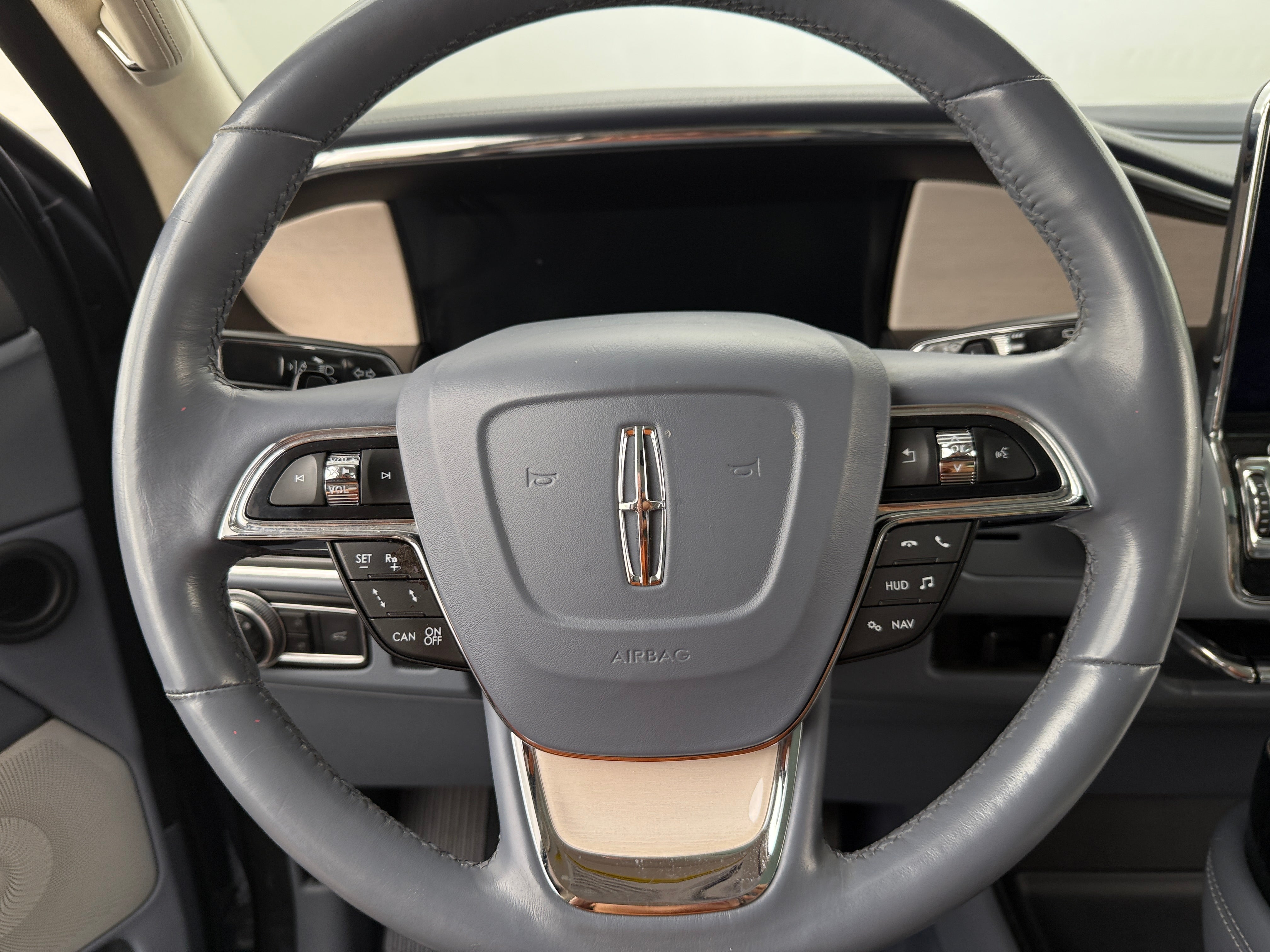 2018 Lincoln Navigator Black Label 4