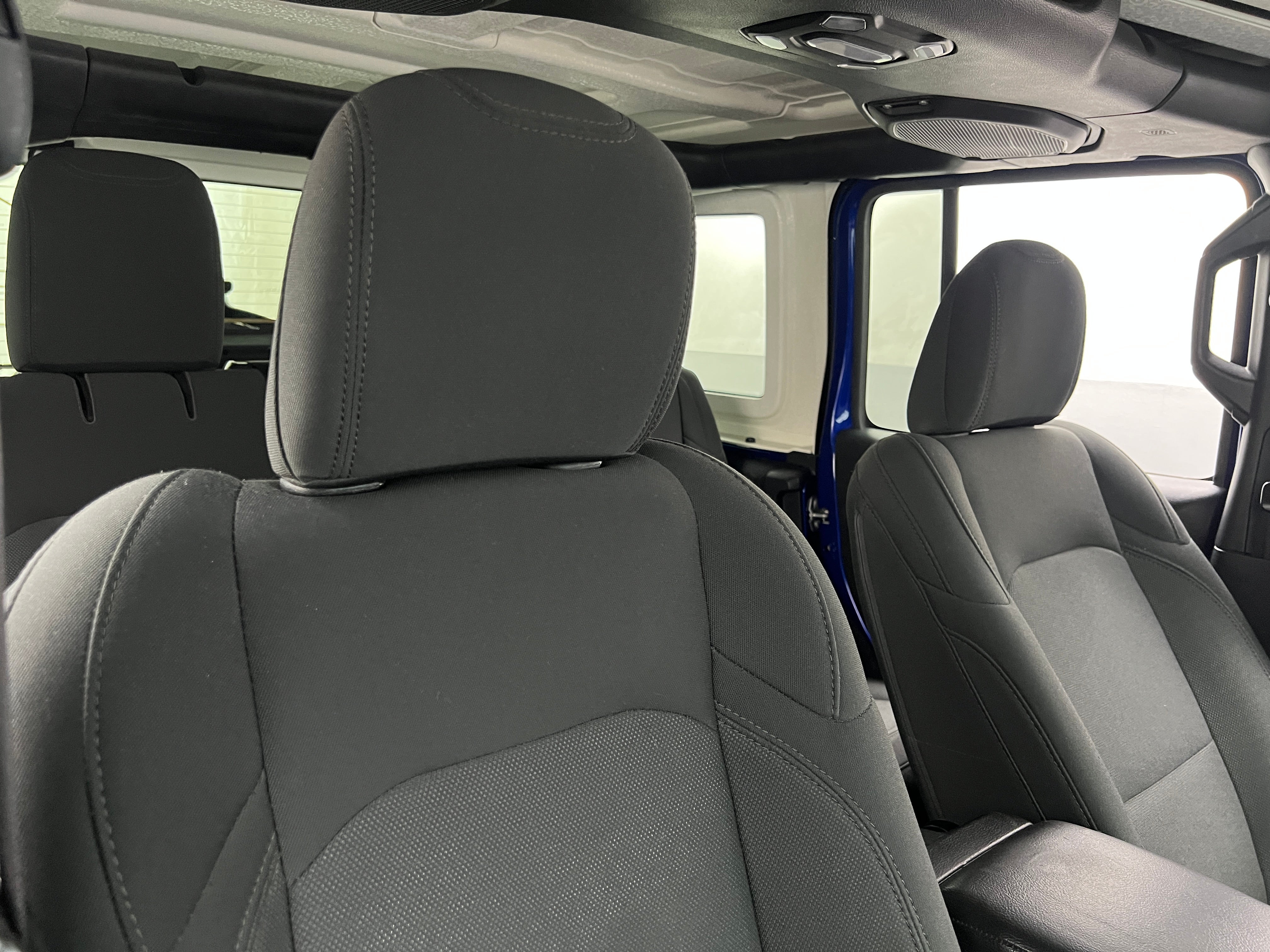 2018 Jeep Wrangler Unlimited Sport S 2