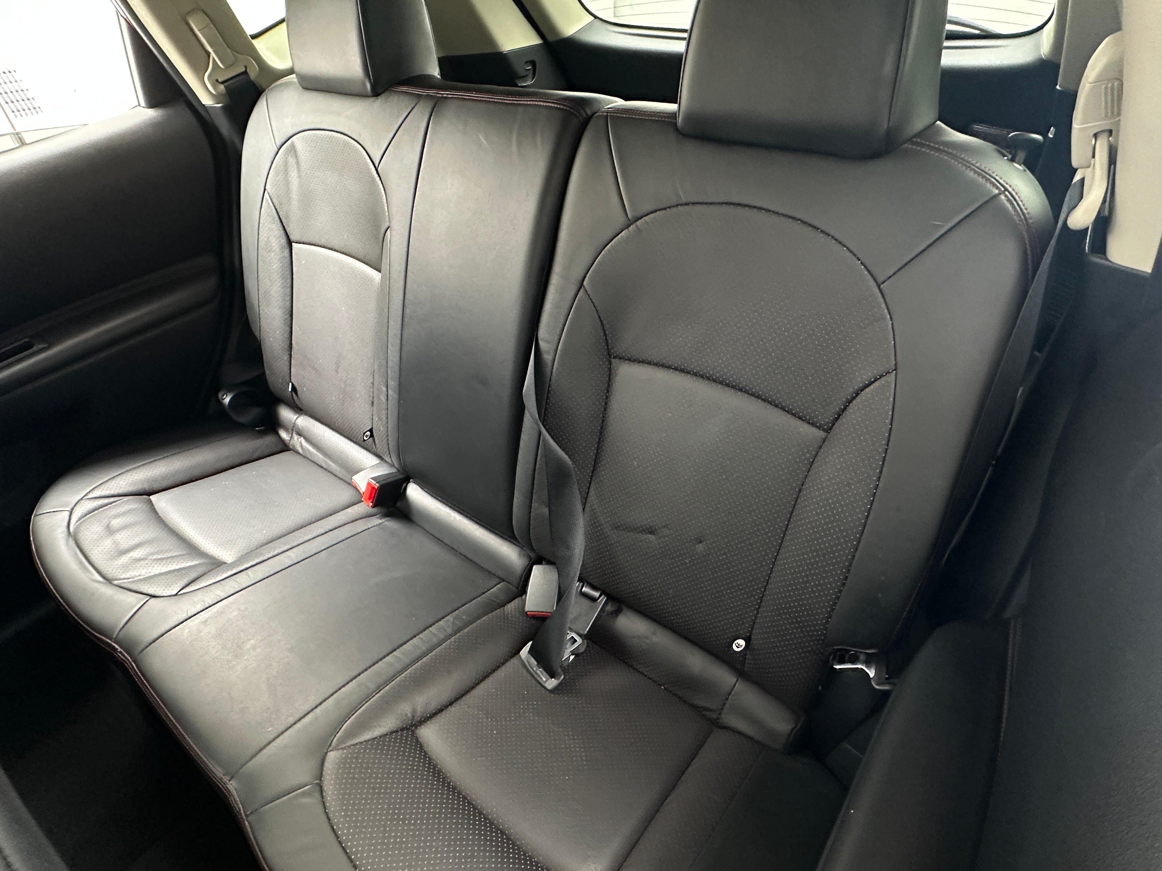 2012 Nissan Rogue SV 6