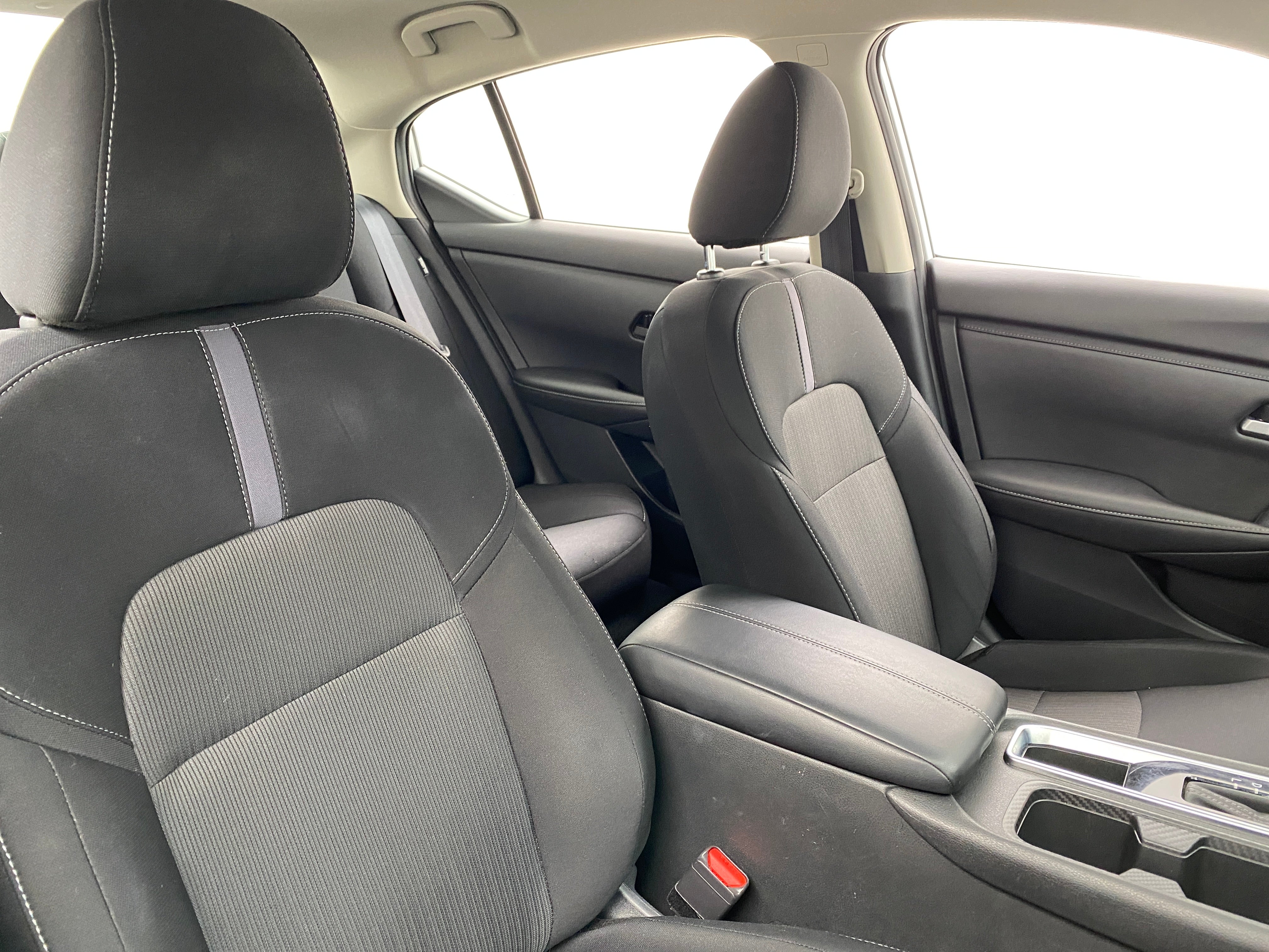 2024 Nissan Sentra SV 2