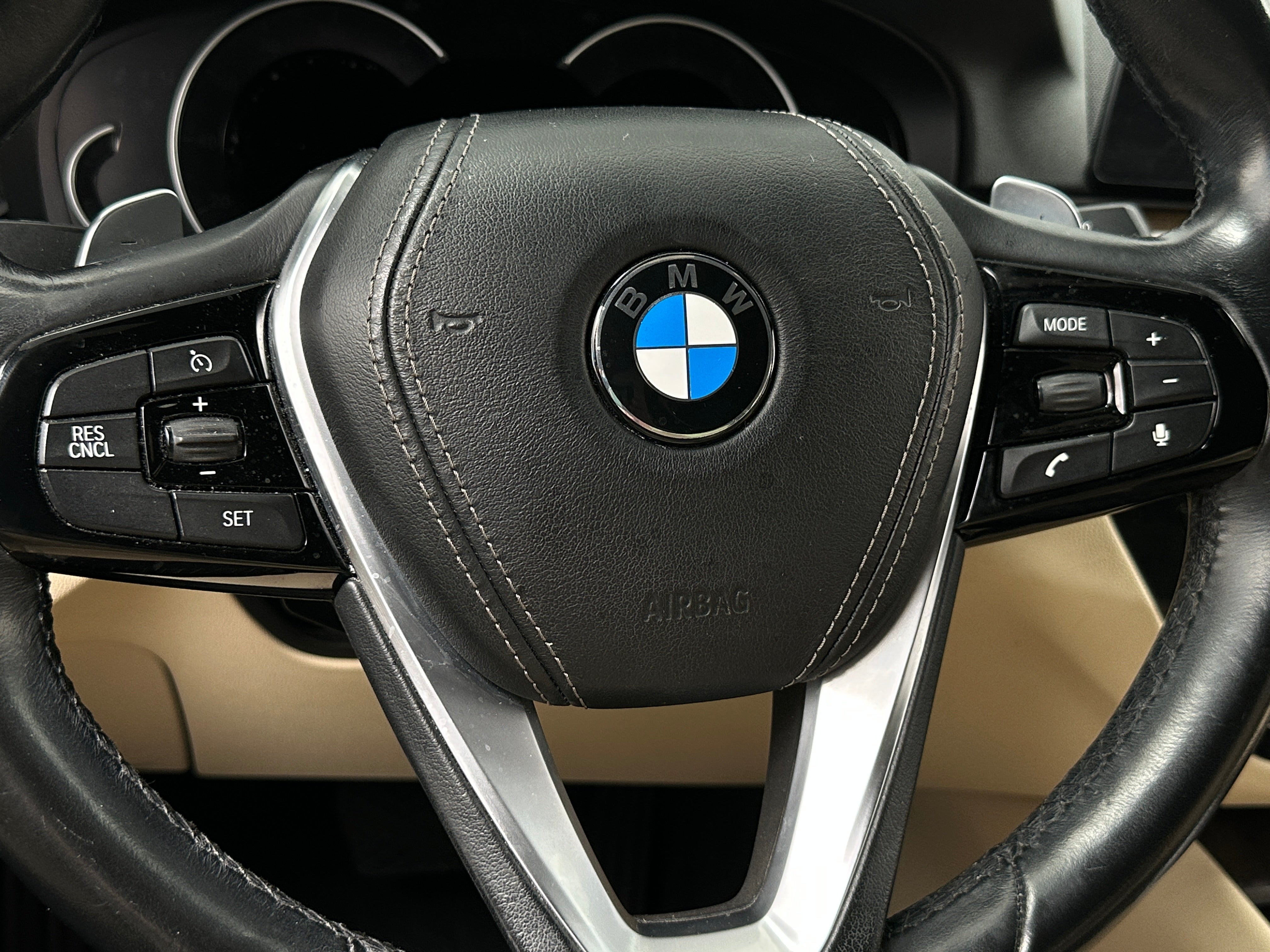 2017 BMW 5 Series 540i xDrive 4