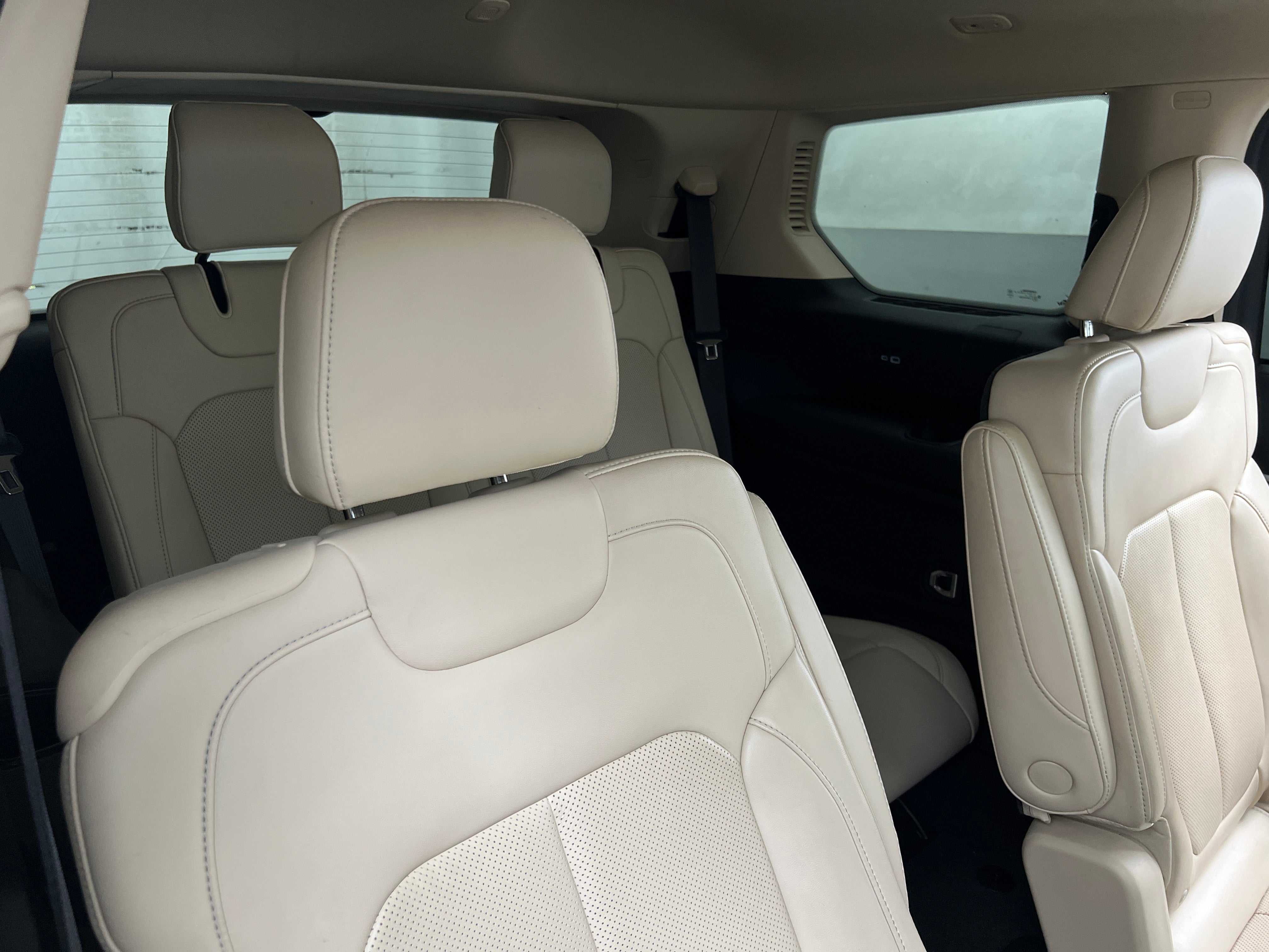 2021 Jeep Grand Cherokee L Limited Edition 5