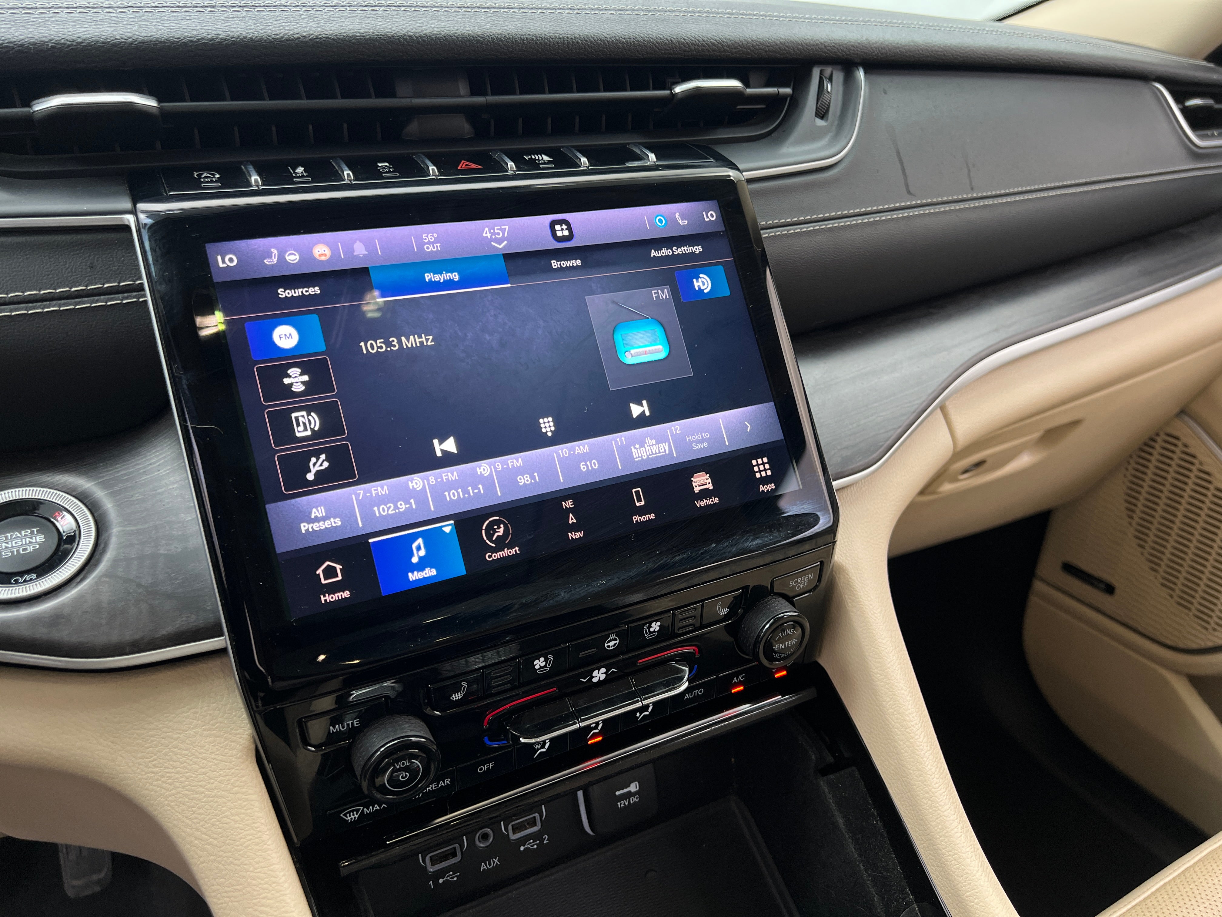 2021 Jeep Grand Cherokee L Limited Edition 3