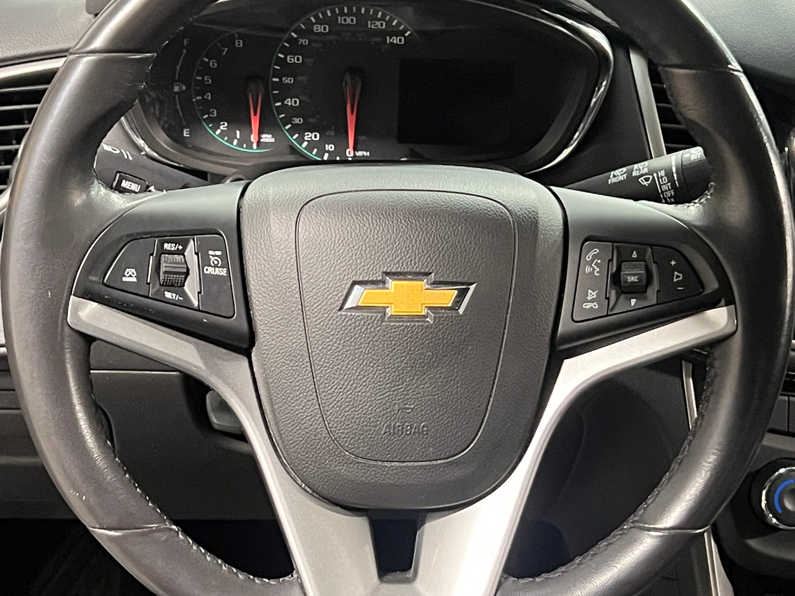 Thumbnail: 2019 Chevrolet Trax - 4