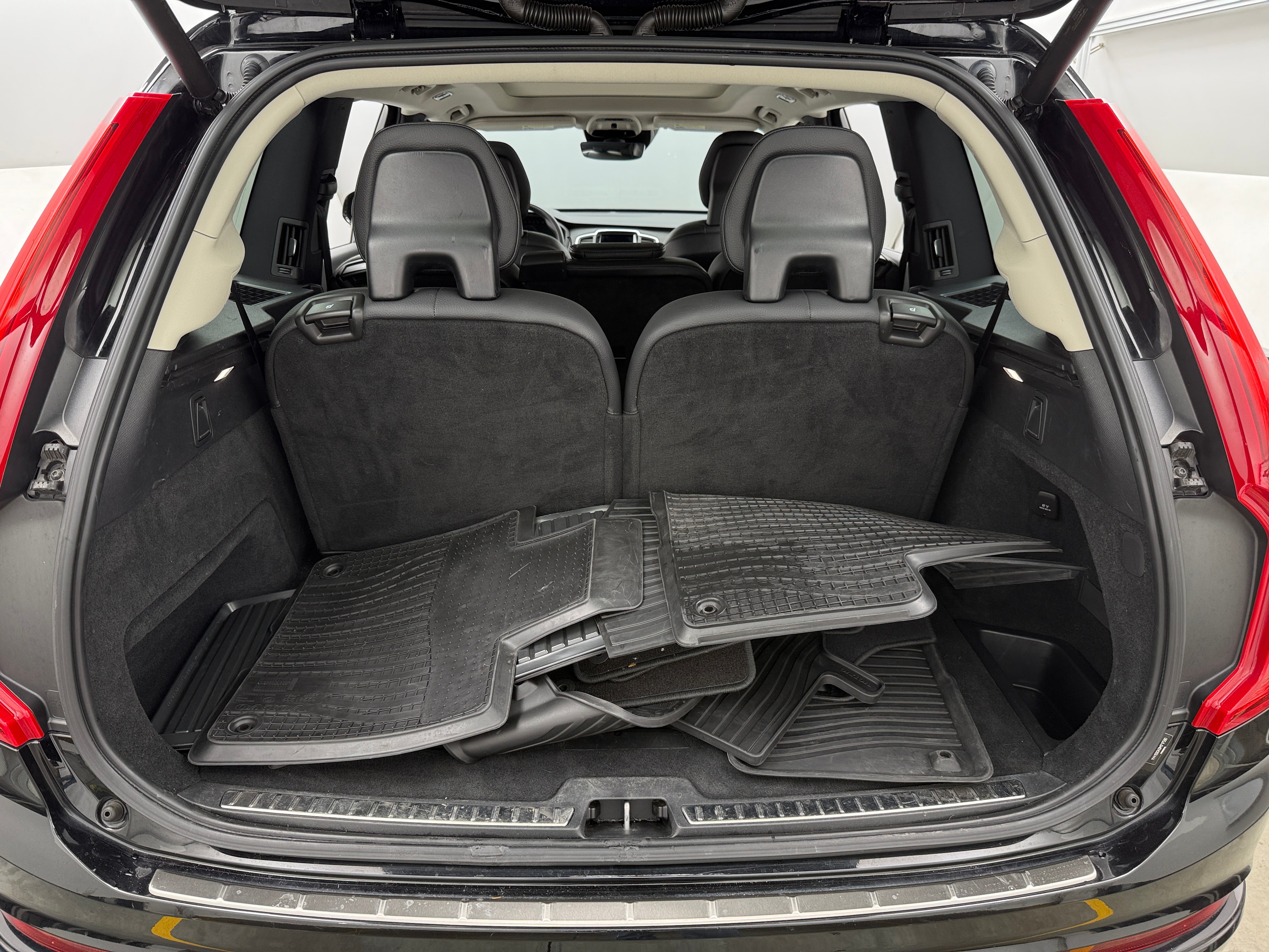 2021 Volvo XC90 T5 Momentum 6